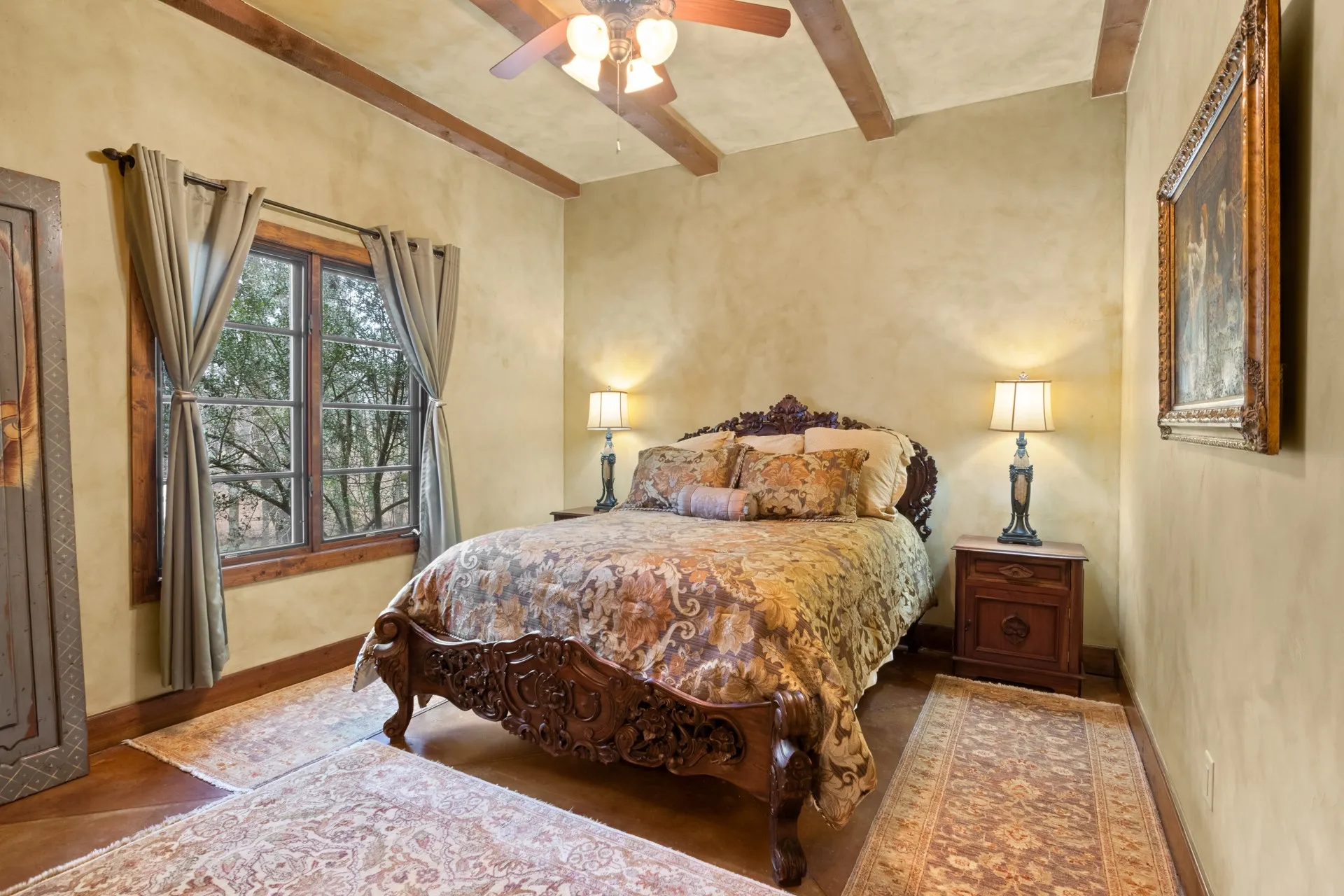Single Family Residence For Sale in Camp County , 660 County Road 1334, Pittsburg, Texas 75686, 4 Bedroom, 4 Bathroom, 2 Garage spaces, 3,576 Sqft, built in 2007, mls#21316600, Real Estate Agent in Pittsburg, Homes For Sale in Camp county, Homes For Sale in Pittsburg, Realtor in Pittsburg Texas, Real Estate Brokerage Independent Realty Texas, Luminita Cordes Realtor