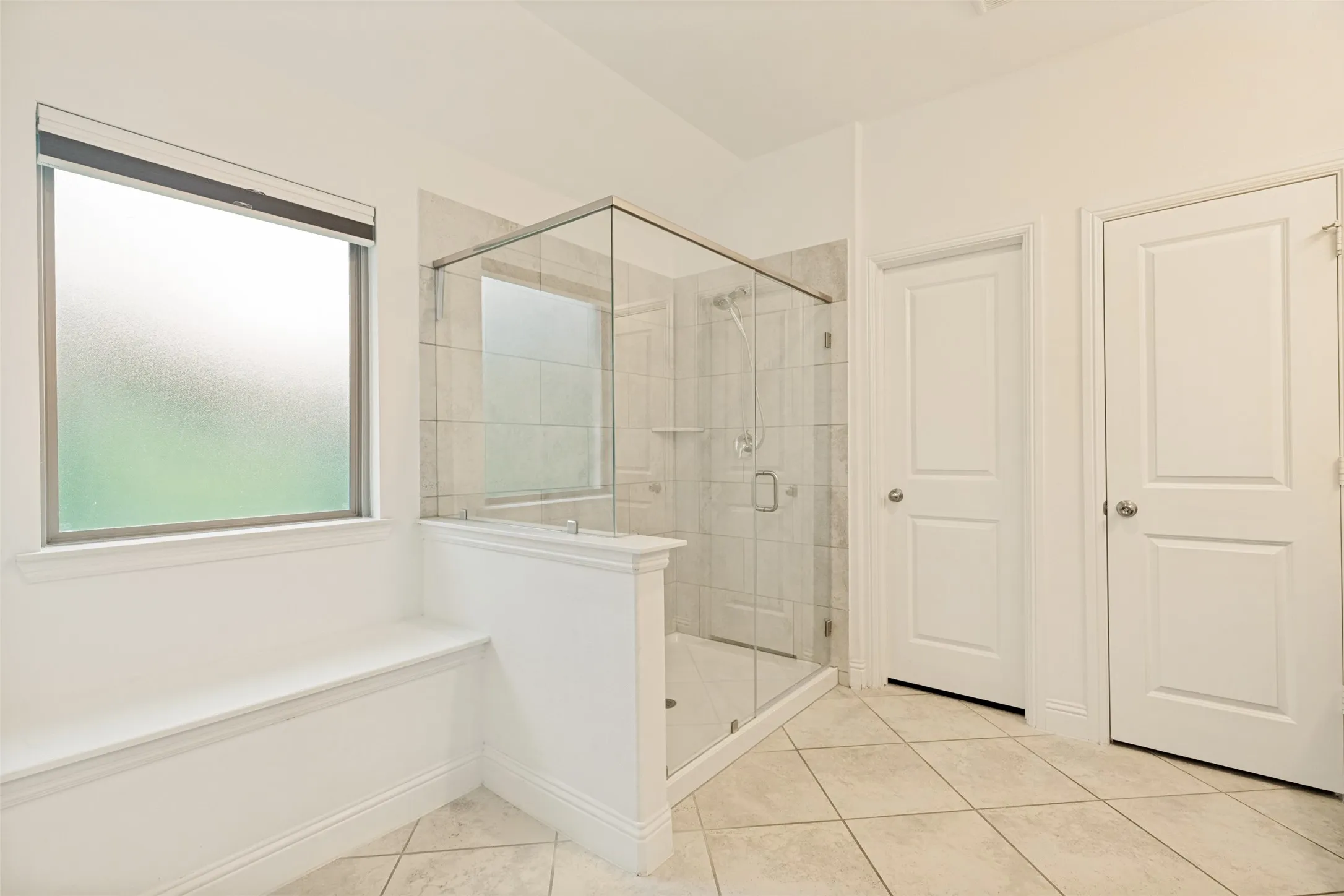 Single Family Residence For Sale in Collin County , 4015 Cloverleaf Trail, Melissa, Texas 75454, 4 Bedroom, 3 Bathroom, 3 Garage spaces, 2,919 Sqft, built in 2021, mls#21316136, Real Estate Agent in Melissa, Homes For Sale in Collin county, Homes For Sale in Melissa, Realtor in Melissa Texas, Real Estate Brokerage Independent Realty Texas, Luminita Cordes Realtor