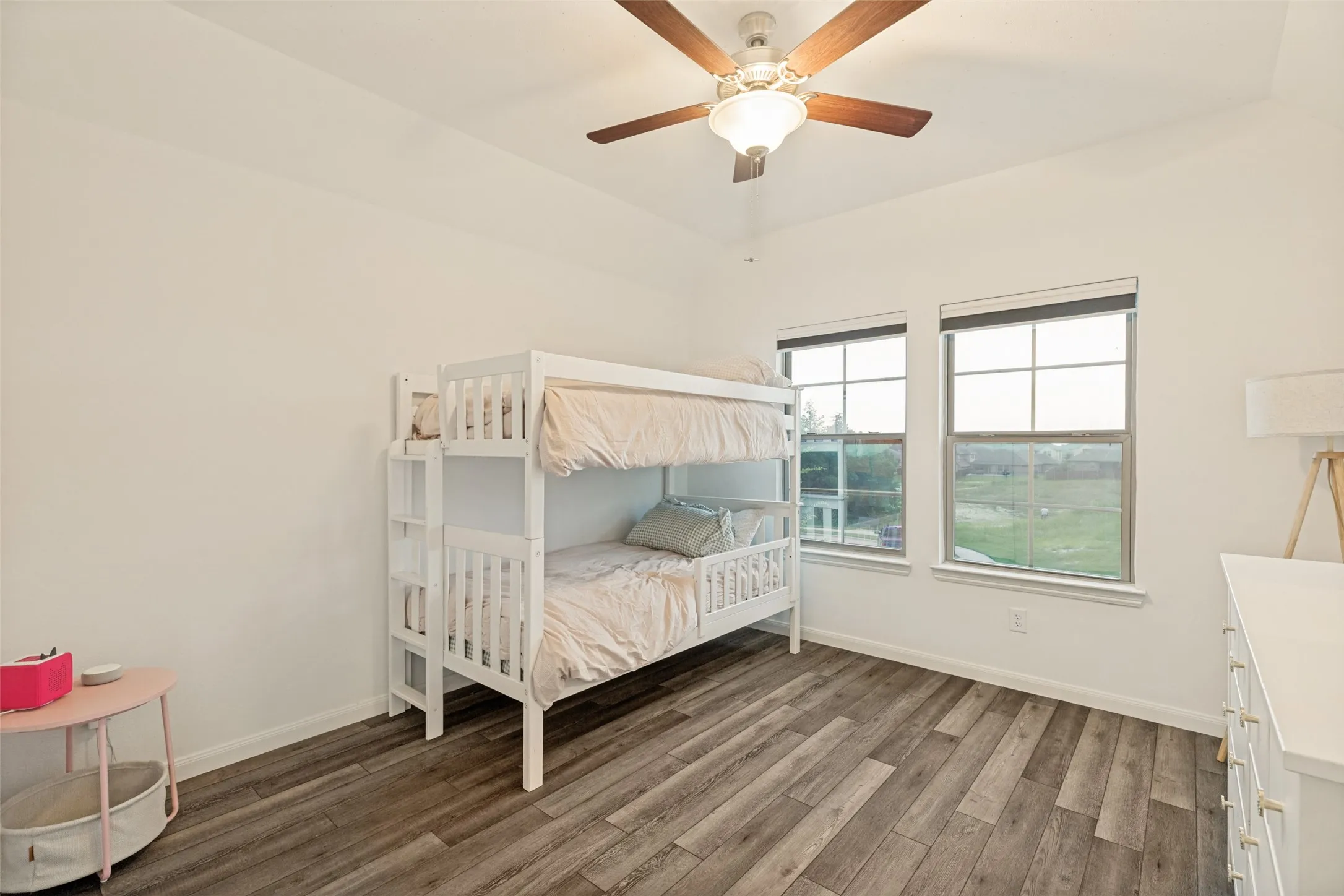 Single Family Residence For Sale in Collin County , 4015 Cloverleaf Trail, Melissa, Texas 75454, 4 Bedroom, 3 Bathroom, 3 Garage spaces, 2,919 Sqft, built in 2021, mls#21316136, Real Estate Agent in Melissa, Homes For Sale in Collin county, Homes For Sale in Melissa, Realtor in Melissa Texas, Real Estate Brokerage Independent Realty Texas, Luminita Cordes Realtor