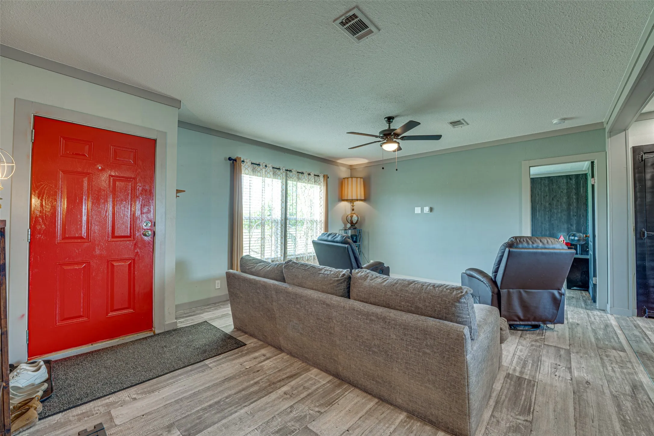 Manufactured Home For Sale in Hunt County , 3912 County Road 4119, Campbell, Texas 75422, 3 Bedroom, 2 Bathroom, Garage spaces, 1,440 Sqft, built in 2022, mls#21317107, Real Estate Agent in Campbell, Homes For Sale in Hunt county, Homes For Sale in Campbell, Realtor in Campbell Texas, Real Estate Brokerage Independent Realty Texas, Luminita Cordes Realtor
