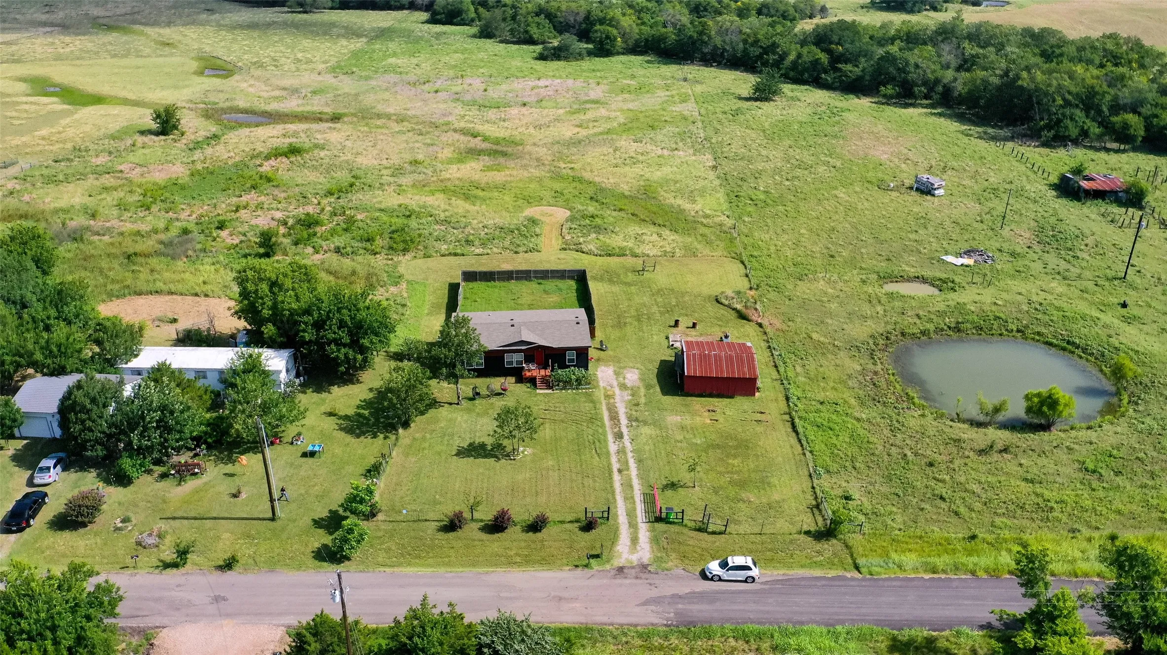 Manufactured Home For Sale in Hunt County , 3912 County Road 4119, Campbell, Texas 75422, 3 Bedroom, 2 Bathroom, Garage spaces, 1,440 Sqft, built in 2022, mls#21317107, Real Estate Agent in Campbell, Homes For Sale in Hunt county, Homes For Sale in Campbell, Realtor in Campbell Texas, Real Estate Brokerage Independent Realty Texas, Luminita Cordes Realtor