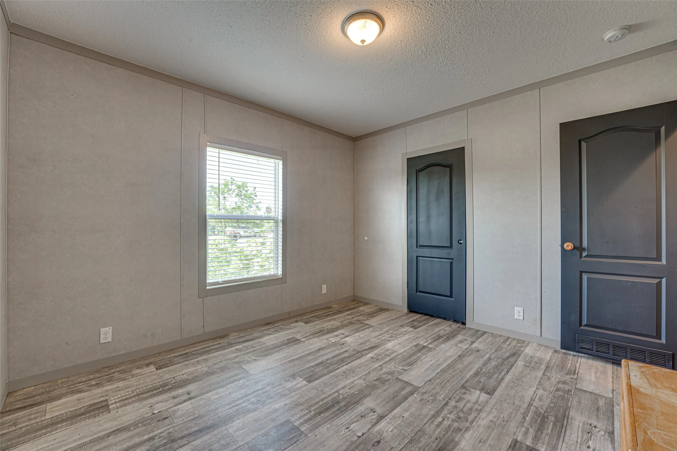 Manufactured Home For Sale in Hunt County , 3912 County Road 4119, Campbell, Texas 75422, 3 Bedroom, 2 Bathroom, Garage spaces, 1,440 Sqft, built in 2022, mls#21317107, Real Estate Agent in Campbell, Homes For Sale in Hunt county, Homes For Sale in Campbell, Realtor in Campbell Texas, Real Estate Brokerage Independent Realty Texas, Luminita Cordes Realtor