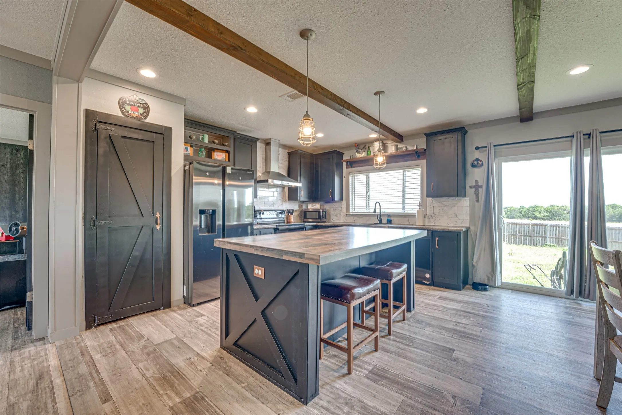 Manufactured Home For Sale in Hunt County , 3912 County Road 4119, Campbell, Texas 75422, 3 Bedroom, 2 Bathroom, Garage spaces, 1,440 Sqft, built in 2022, mls#21317107, Real Estate Agent in Campbell, Homes For Sale in Hunt county, Homes For Sale in Campbell, Realtor in Campbell Texas, Real Estate Brokerage Independent Realty Texas, Luminita Cordes Realtor
