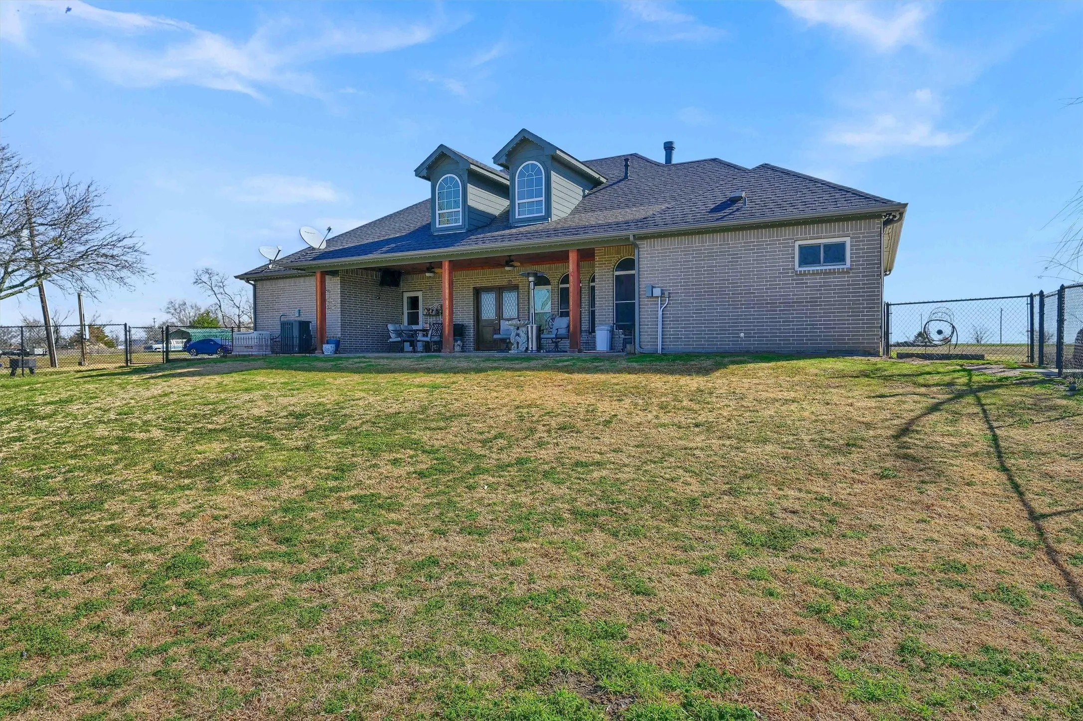 Single Family Residence For Rent in Collin County , 17405 W Fm 455, Celina, Texas 75009, 4 Bedroom, 4 Bathroom, 2 Garage spaces, 2,078 Sqft, built in 2020, Price $3,500, mls#21312738, Real Estate Agent in Celina, Homes For Rent in Collin county, Homes For Rent in Celina, Realtor in Celina Texas, Real Estate Brokerage Independent Realty Texas, Luminita Cordes Realtor