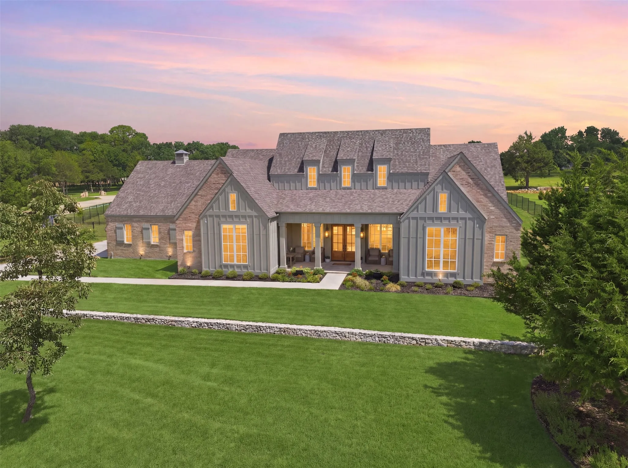 Single Family Residence For Sale in Grayson County , 425 Abagail Lane, Van Alstyne, Texas 75495, 4 Bedroom, 4 Bathroom, 3 Garage spaces, 3,489 Sqft, built in 2023, mls#21315371, Real Estate Agent in Van Alstyne, Homes For Sale in Grayson county, Homes For Sale in Van Alstyne, Realtor in Van Alstyne Texas, Real Estate Brokerage Independent Realty Texas, Luminita Cordes Realtor
