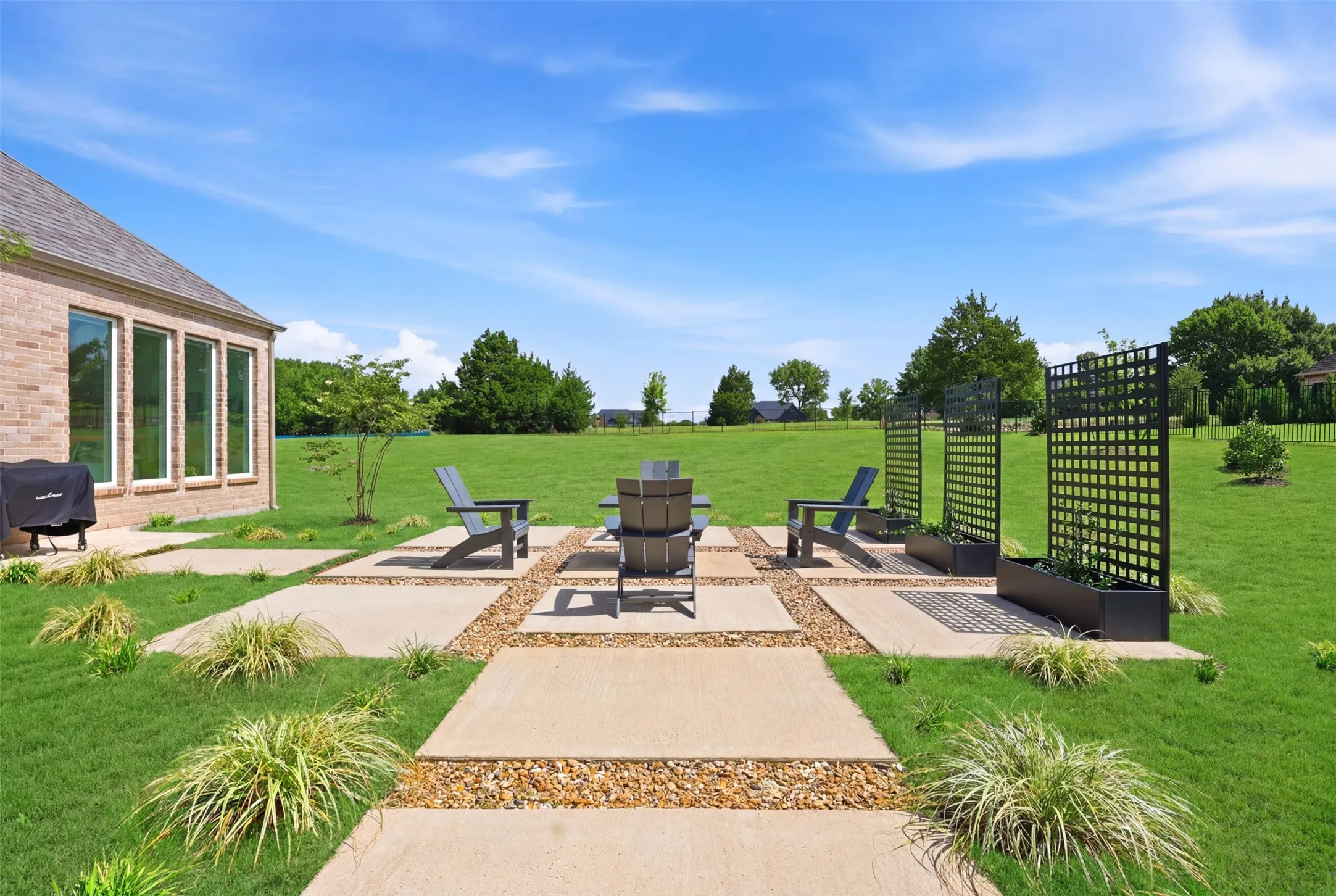 Single Family Residence For Sale in Grayson County , 425 Abagail Lane, Van Alstyne, Texas 75495, 4 Bedroom, 4 Bathroom, 3 Garage spaces, 3,489 Sqft, built in 2023, mls#21315371, Real Estate Agent in Van Alstyne, Homes For Sale in Grayson county, Homes For Sale in Van Alstyne, Realtor in Van Alstyne Texas, Real Estate Brokerage Independent Realty Texas, Luminita Cordes Realtor