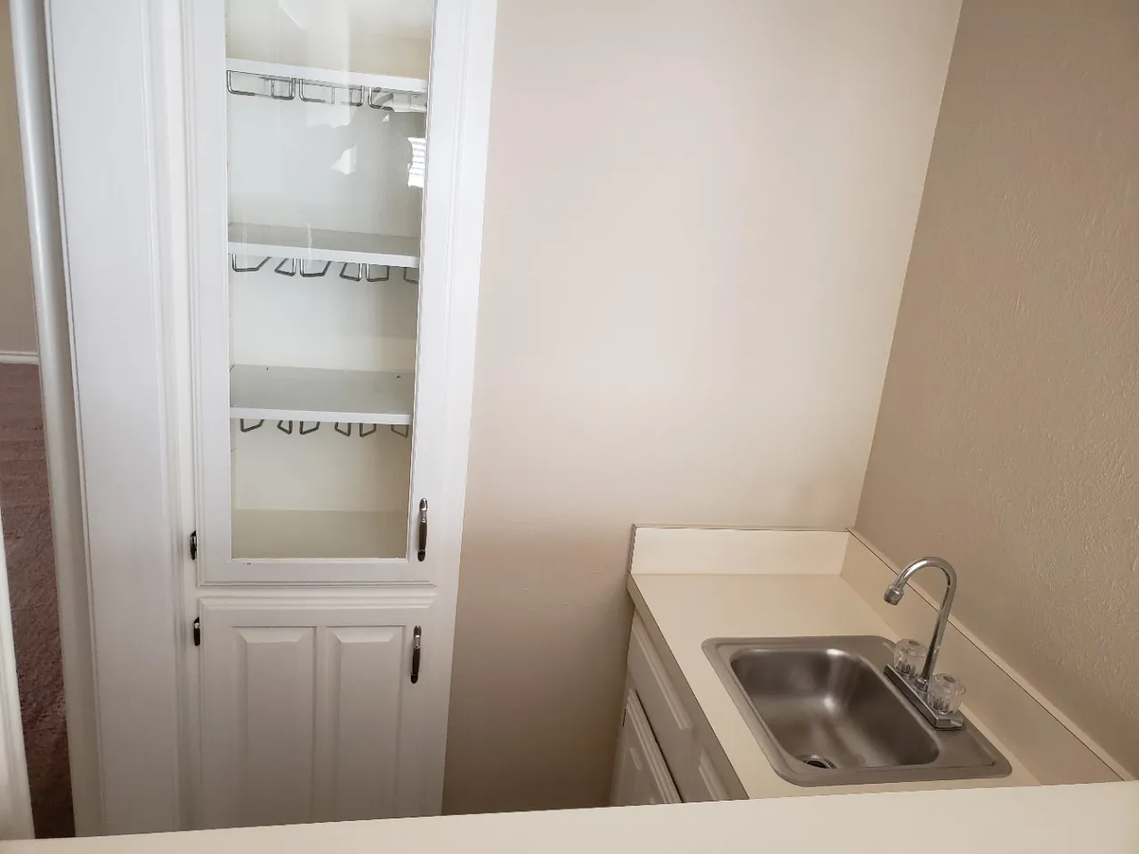 wet bar