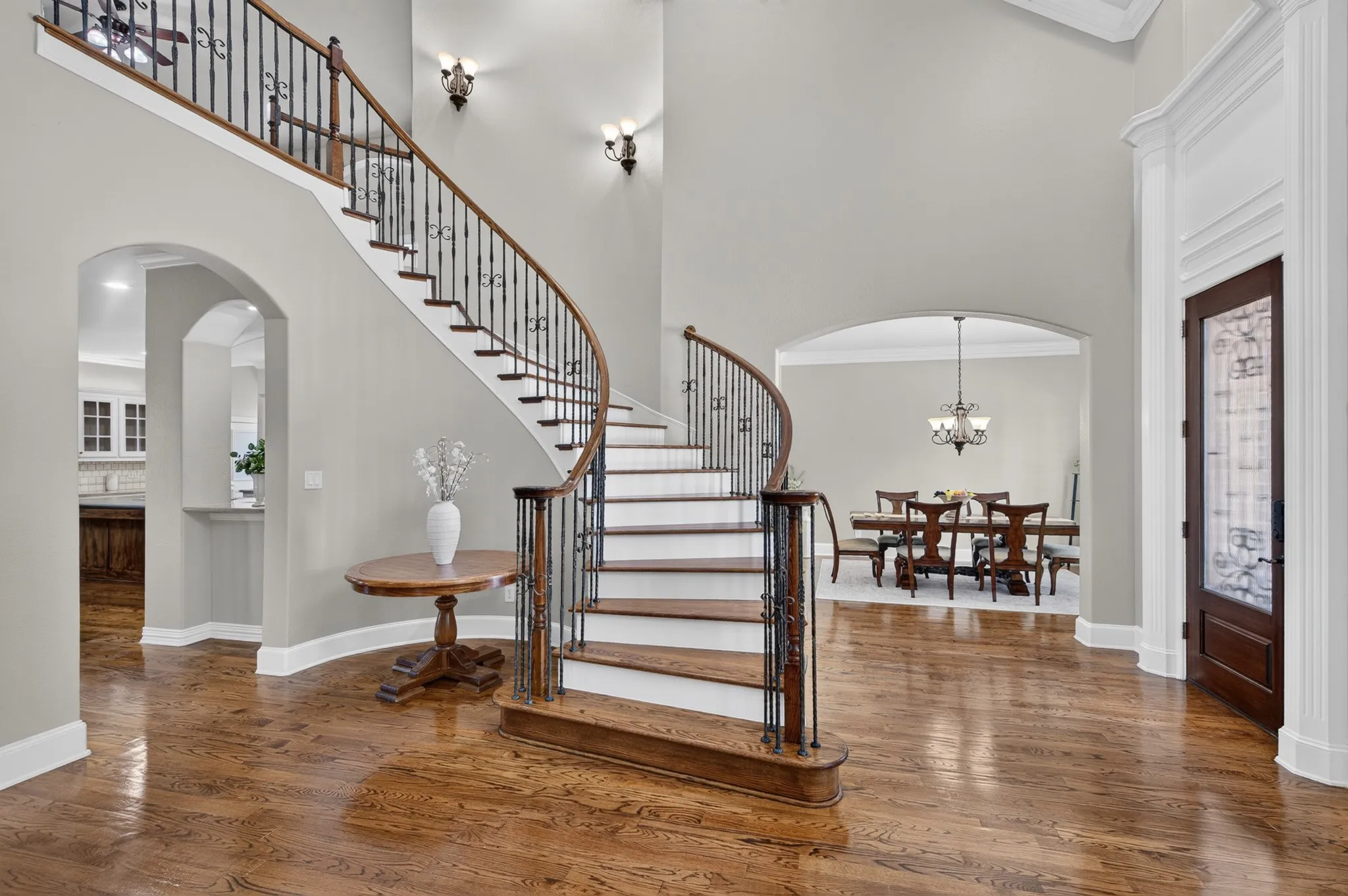 Another view of the entry with the formal dining area back off to the right of the entry and the kitchen back to to the left.  All very open with good flow for entertaining or hanging out!