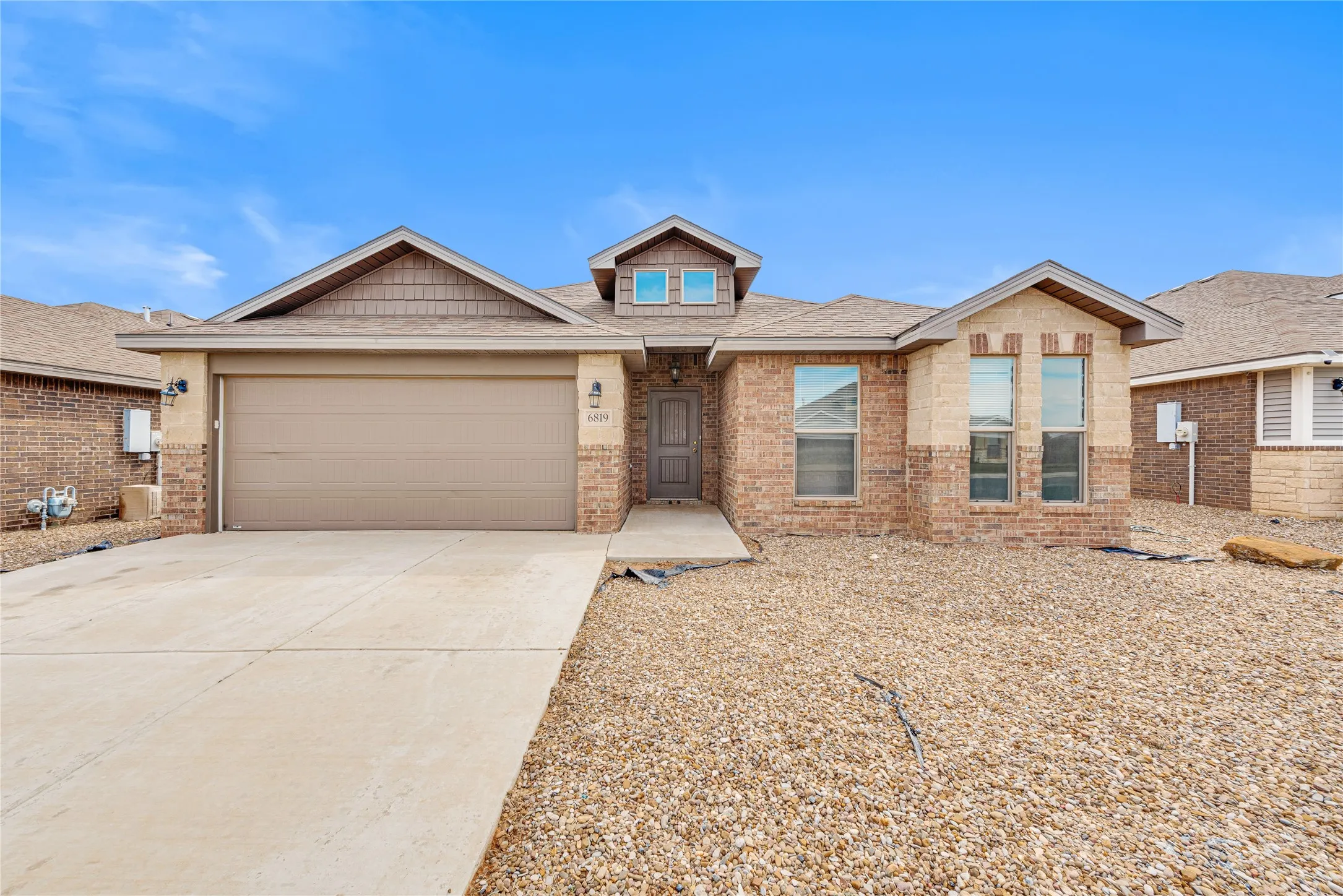 Single Family Residence For Sale in Midland County , 6819 Brush Drive, Midland, Texas 79705, 3 Bedroom, 2 Bathroom, 2 Garage spaces, 2,132 Sqft, built in 2019, mls#21284941, Real Estate Agent in Midland, Homes For Sale in Midland county, Homes For Sale in Midland, Realtor in Midland Texas, Real Estate Brokerage Independent Realty Texas, Luminita Cordes Realtor