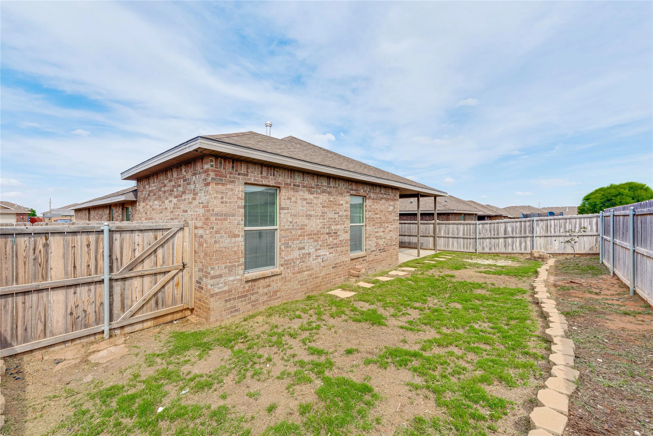 Single Family Residence For Sale in Midland County , 6819 Brush Drive, Midland, Texas 79705, 3 Bedroom, 2 Bathroom, 2 Garage spaces, 2,132 Sqft, built in 2019, mls#21284941, Real Estate Agent in Midland, Homes For Sale in Midland county, Homes For Sale in Midland, Realtor in Midland Texas, Real Estate Brokerage Independent Realty Texas, Luminita Cordes Realtor