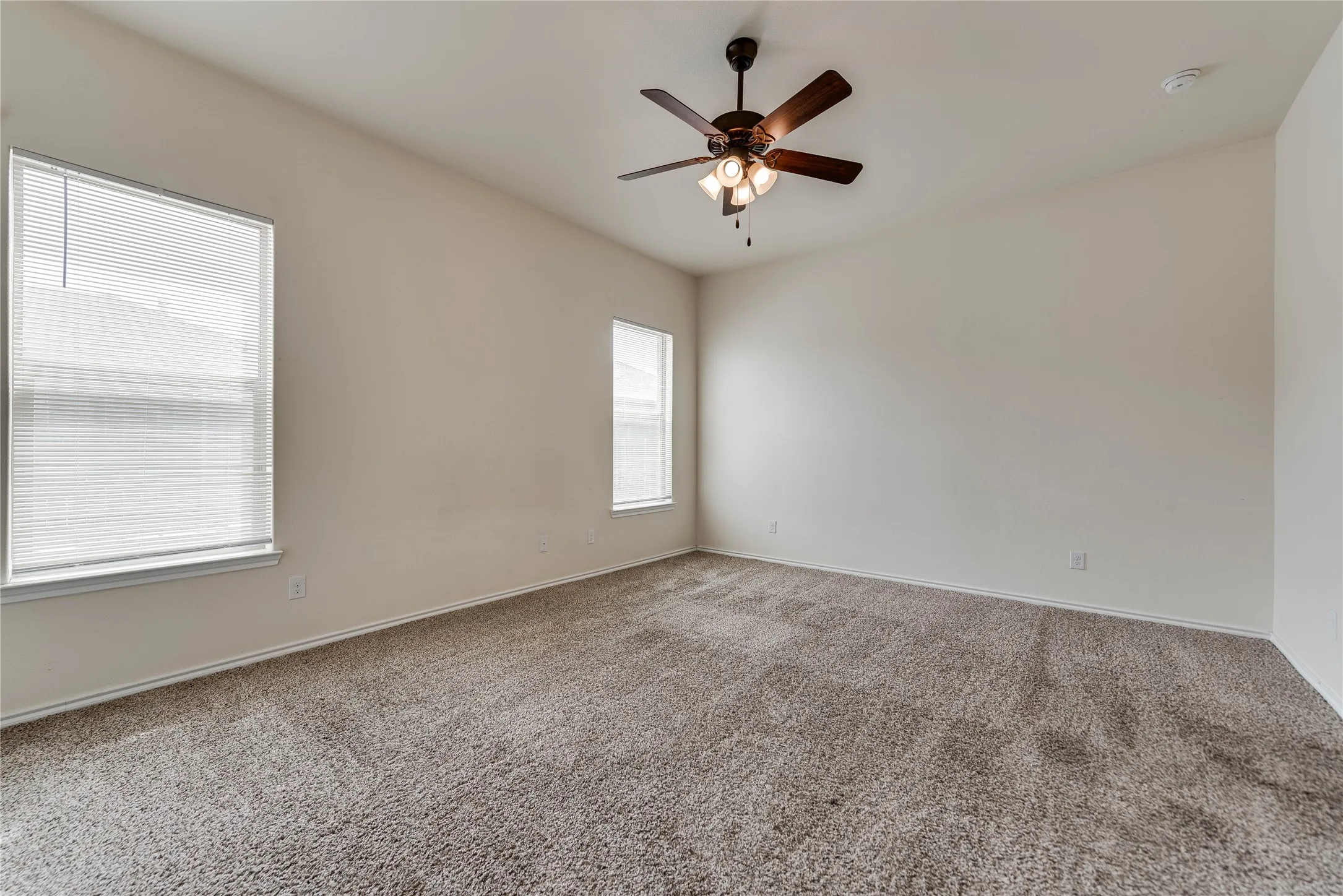 Single Family Residence For Sale in Midland County , 6819 Brush Drive, Midland, Texas 79705, 3 Bedroom, 2 Bathroom, 2 Garage spaces, 2,132 Sqft, built in 2019, mls#21284941, Real Estate Agent in Midland, Homes For Sale in Midland county, Homes For Sale in Midland, Realtor in Midland Texas, Real Estate Brokerage Independent Realty Texas, Luminita Cordes Realtor