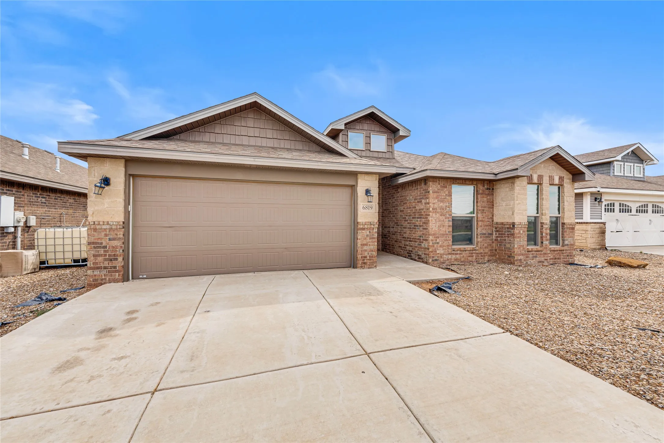 Single Family Residence For Sale in Midland County , 6819 Brush Drive, Midland, Texas 79705, 3 Bedroom, 2 Bathroom, 2 Garage spaces, 2,132 Sqft, built in 2019, mls#21284941, Real Estate Agent in Midland, Homes For Sale in Midland county, Homes For Sale in Midland, Realtor in Midland Texas, Real Estate Brokerage Independent Realty Texas, Luminita Cordes Realtor