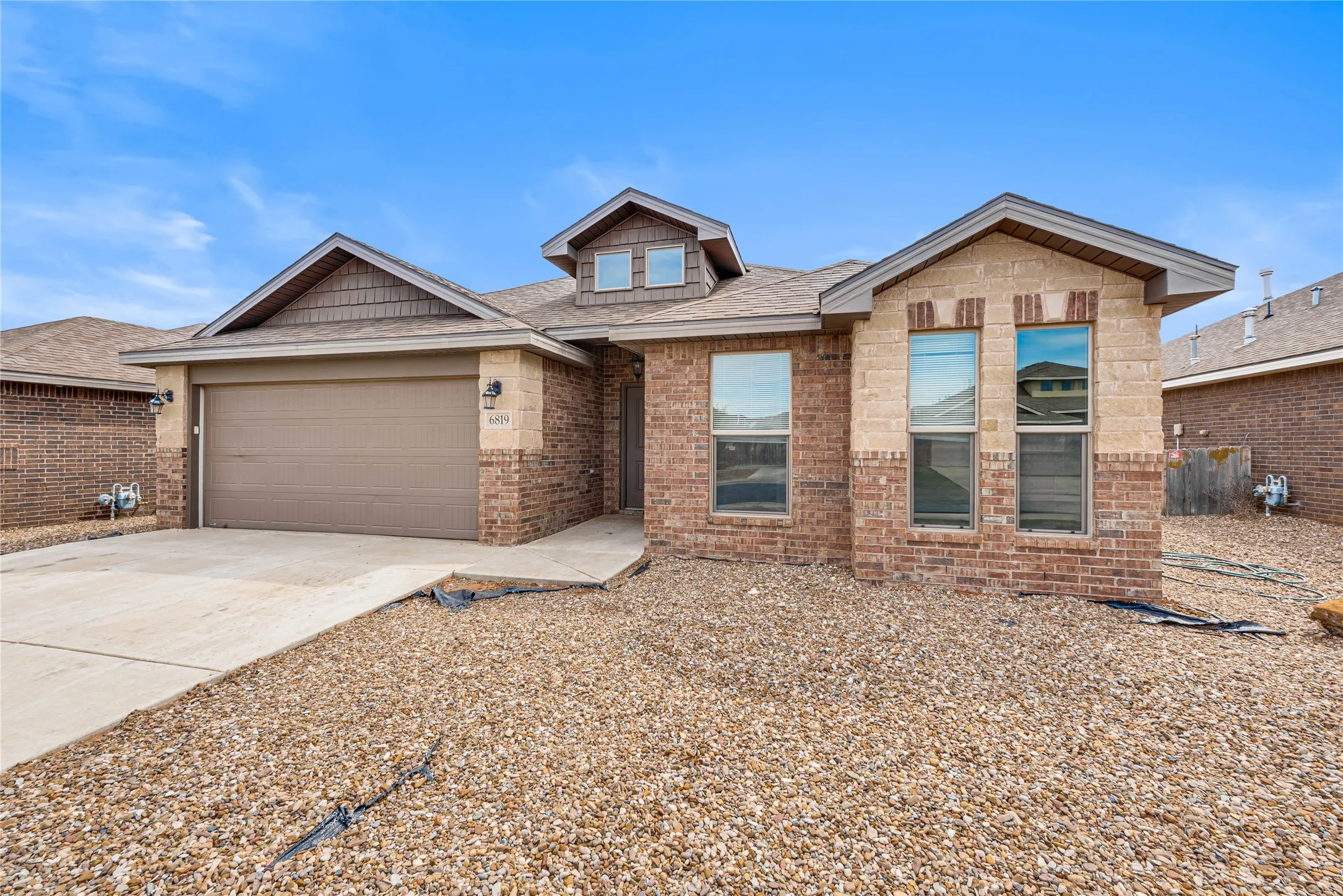 Single Family Residence For Sale in Midland County , 6819 Brush Drive, Midland, Texas 79705, 3 Bedroom, 2 Bathroom, 2 Garage spaces, 2,132 Sqft, built in 2019, mls#21284941, Real Estate Agent in Midland, Homes For Sale in Midland county, Homes For Sale in Midland, Realtor in Midland Texas, Real Estate Brokerage Independent Realty Texas, Luminita Cordes Realtor