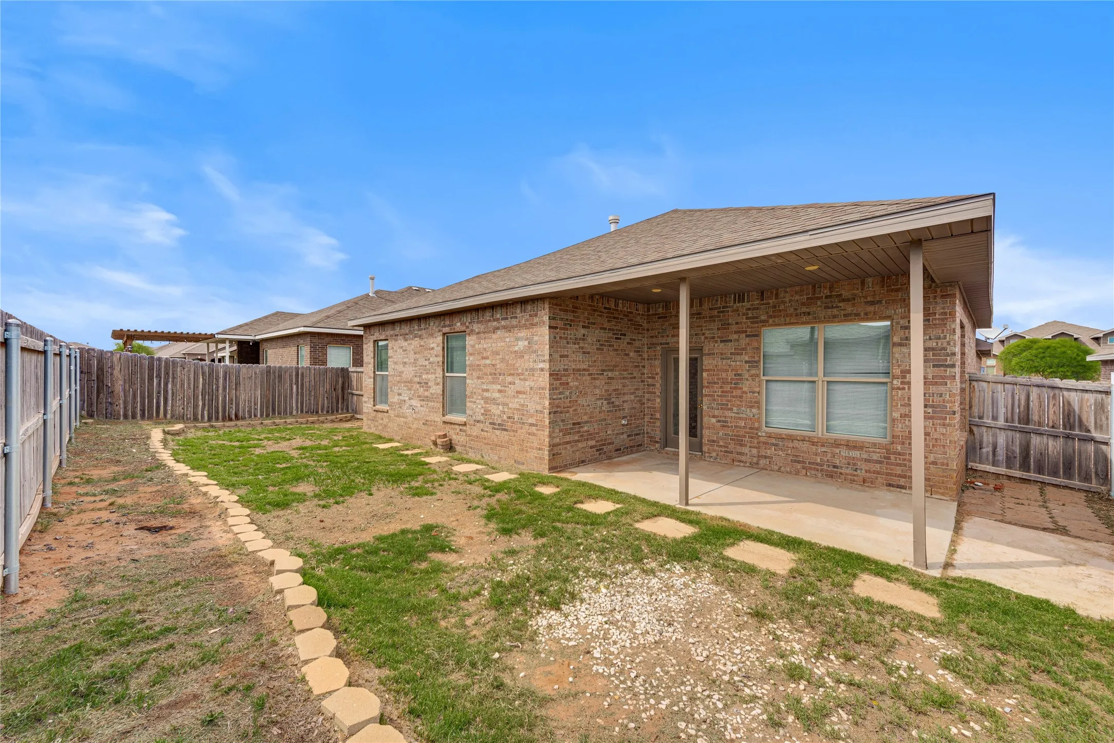 Single Family Residence For Sale in Midland County , 6819 Brush Drive, Midland, Texas 79705, 3 Bedroom, 2 Bathroom, 2 Garage spaces, 2,132 Sqft, built in 2019, mls#21284941, Real Estate Agent in Midland, Homes For Sale in Midland county, Homes For Sale in Midland, Realtor in Midland Texas, Real Estate Brokerage Independent Realty Texas, Luminita Cordes Realtor