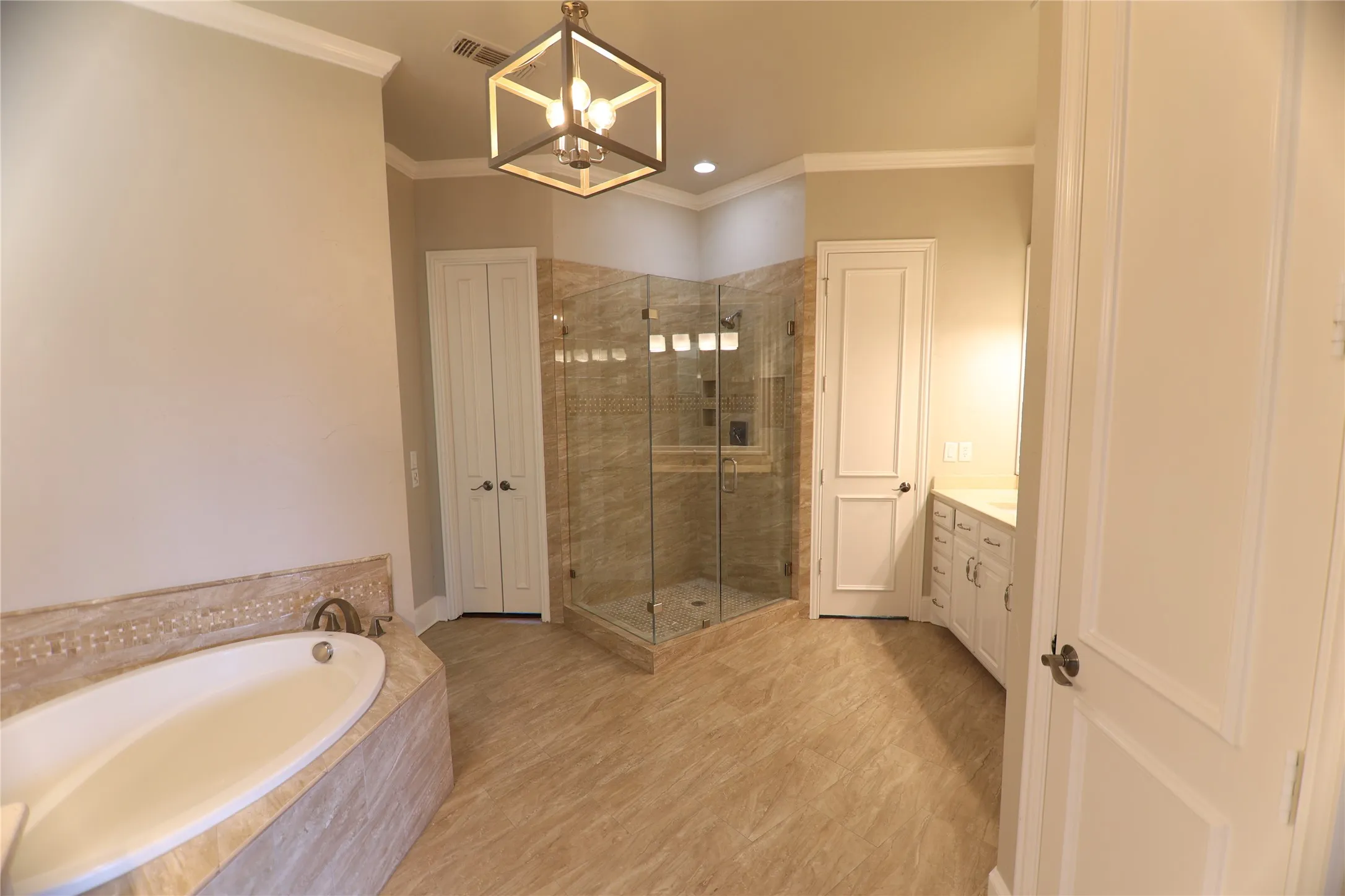 Single Family Residence For Rent in Collin County , 6060 Van Horn Lane, Frisco, Texas 75034, 4 Bedroom, 3 Bathroom, 3 Garage spaces, 3,512 Sqft, built in 2000, mls#21316150, Real Estate Agent in Frisco, Homes For Rent in Collin county, Homes For Rent in Frisco, Realtor in Frisco Texas, Real Estate Brokerage Independent Realty Texas, Luminita Cordes Realtor