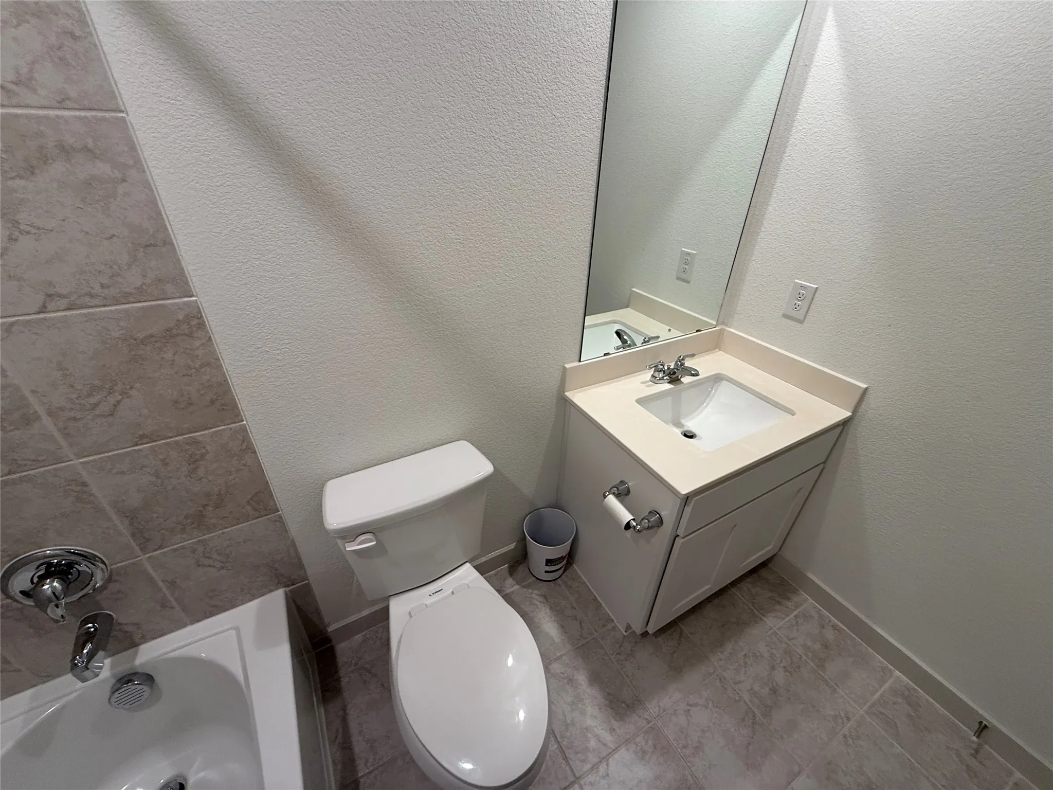 Single Family Residence For Rent in Kaufman County , 1106 Arborwood Drive, Forney, Texas 75126, 4 Bedroom, 4 Bathroom, 2 Garage spaces, 2,017 Sqft, built in 2023, mls#21316484, Real Estate Agent in Forney, Homes For Rent in Kaufman county, Homes For Rent in Forney, Realtor in Forney Texas, Real Estate Brokerage Independent Realty Texas, Luminita Cordes Realtor