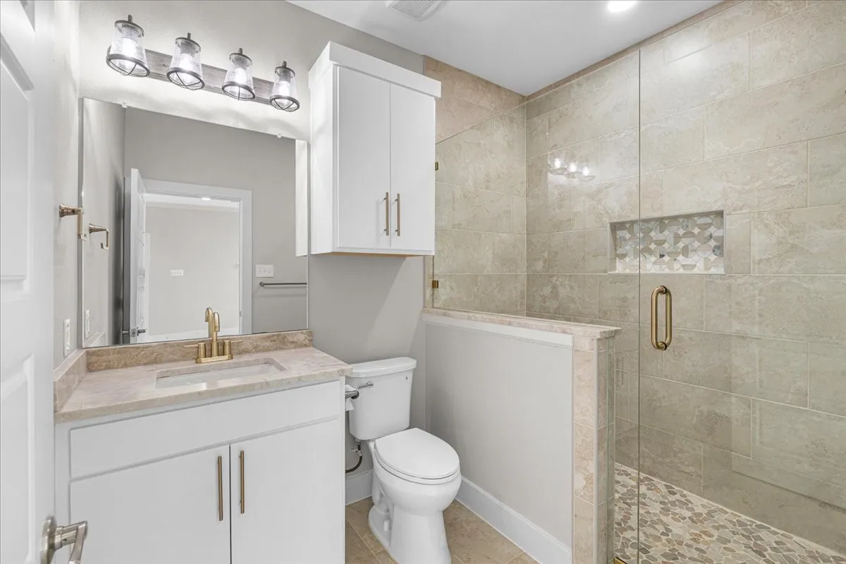 Single Family Residence For Sale in Navarro County , 1060 Grison Circle, Corsicana, Texas 75109, 4 Bedroom, 4 Bathroom, 2 Garage spaces, 4,653 Sqft, built in 2025, mls#21316984, Real Estate Agent in Corsicana, Homes For Sale in Navarro county, Homes For Sale in Corsicana, Realtor in Corsicana Texas, Real Estate Brokerage Independent Realty Texas, Luminita Cordes Realtor