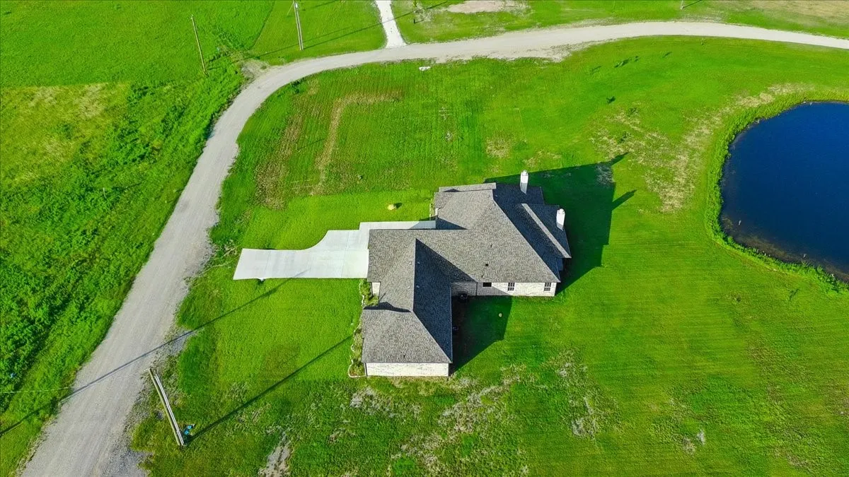 Single Family Residence For Sale in Navarro County , 1060 Grison Circle, Corsicana, Texas 75109, 4 Bedroom, 4 Bathroom, 2 Garage spaces, 4,653 Sqft, built in 2025, mls#21316984, Real Estate Agent in Corsicana, Homes For Sale in Navarro county, Homes For Sale in Corsicana, Realtor in Corsicana Texas, Real Estate Brokerage Independent Realty Texas, Luminita Cordes Realtor
