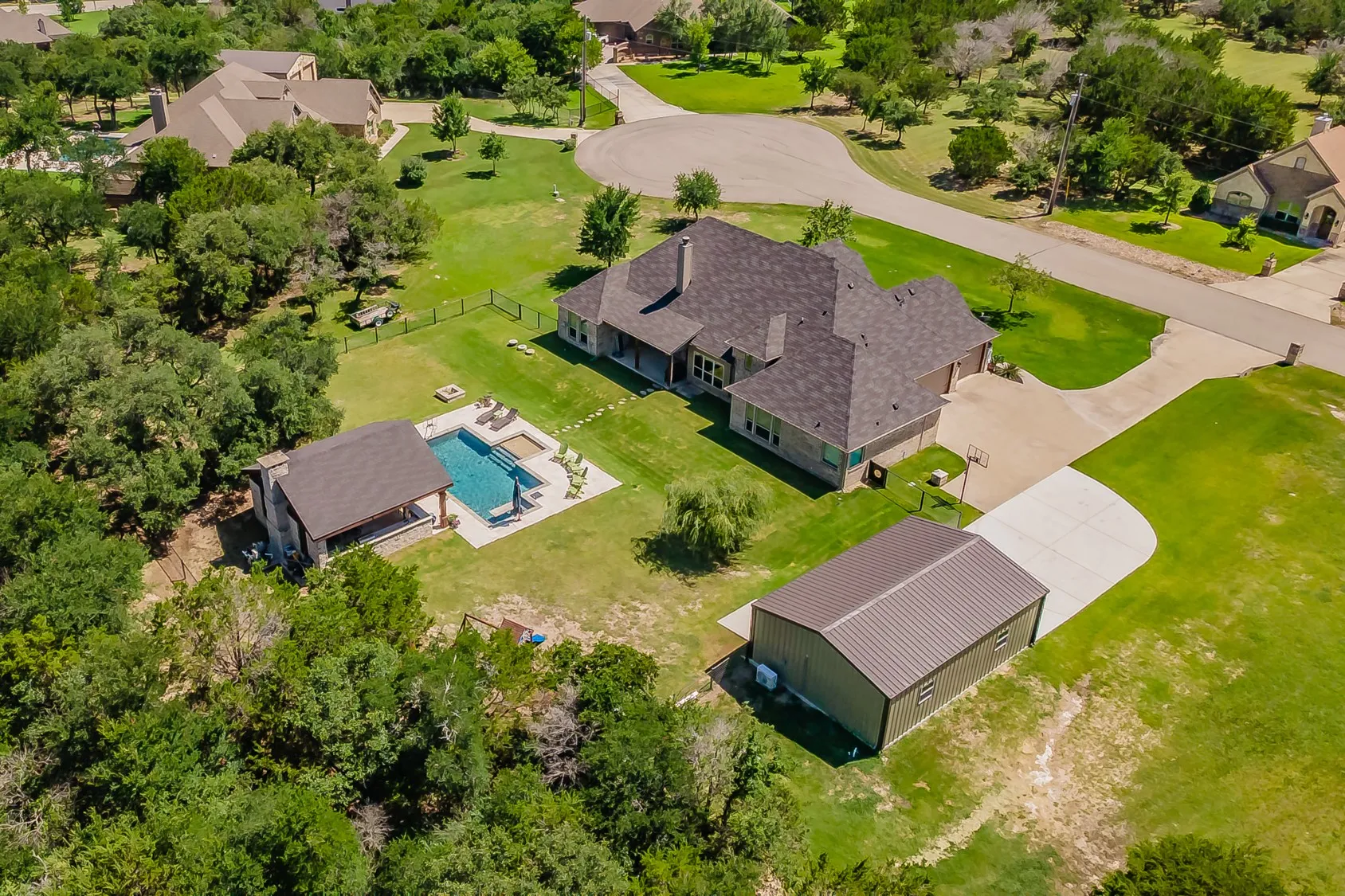 Single Family Residence For Sale in Parker County , 259 Wapiti Drive, Azle, Texas 76020, 4 Bedroom, 4 Bathroom, 3 Garage spaces, 3,387 Sqft, built in 2015, mls#21317205, Real Estate Agent in Azle, Homes For Sale in Parker county, Homes For Sale in Azle, Realtor in Azle Texas, Real Estate Brokerage Independent Realty Texas, Luminita Cordes Realtor