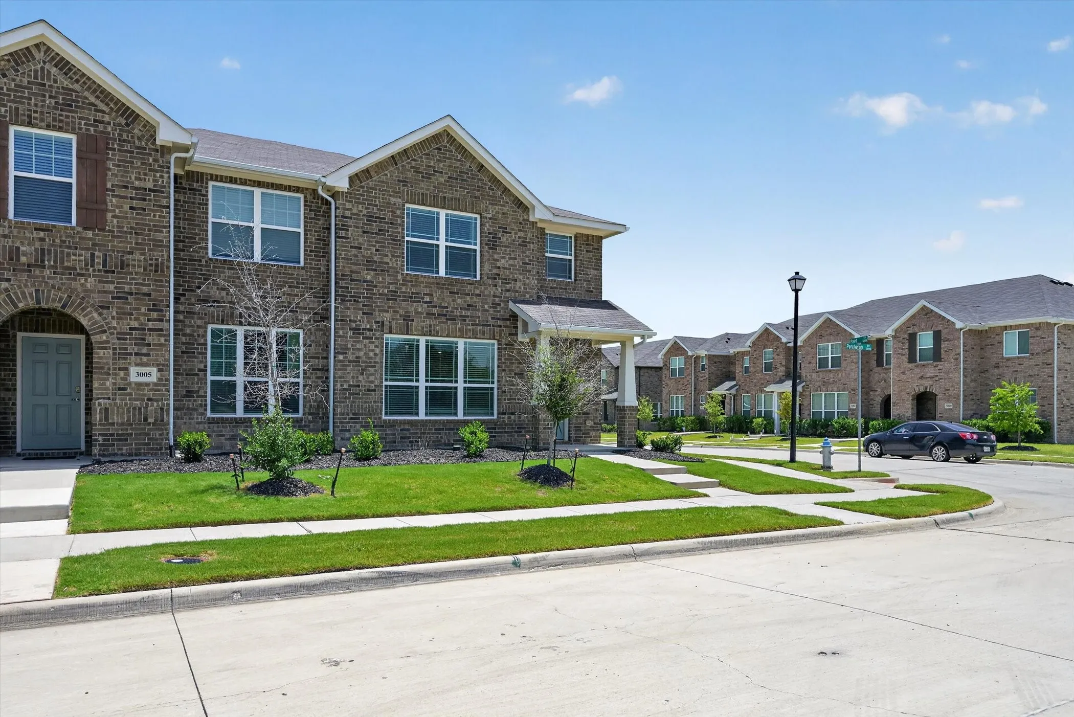 Single Family Residence For Sale in Dallas County , 3001 Percheron Drive, Mesquite, Texas 75150, 3 Bedroom, 3 Bathroom, 2 Garage spaces, 1,751 Sqft, built in 2020, mls#21316767, Real Estate Agent in Mesquite, Homes For Sale in Dallas county, Homes For Sale in Mesquite, Realtor in Mesquite Texas, Real Estate Brokerage Independent Realty Texas, Luminita Cordes Realtor
