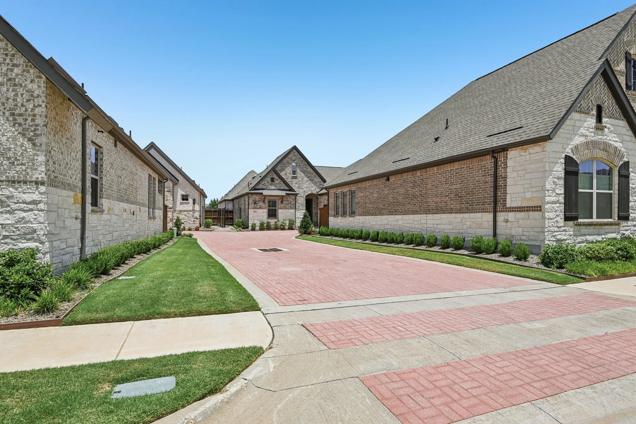 Single Family Residence For Sale in Tarrant County , 4817 Forest Crest Parkway, Arlington, Texas 76005, 2 Bedroom, 2 Bathroom, 2 Garage spaces, 1,835 Sqft, built in 2024, mls#21313086, Real Estate Agent in Arlington, Homes For Sale in Tarrant county, Homes For Sale in Arlington, Realtor in Arlington Texas, Real Estate Brokerage Independent Realty Texas, Luminita Cordes Realtor