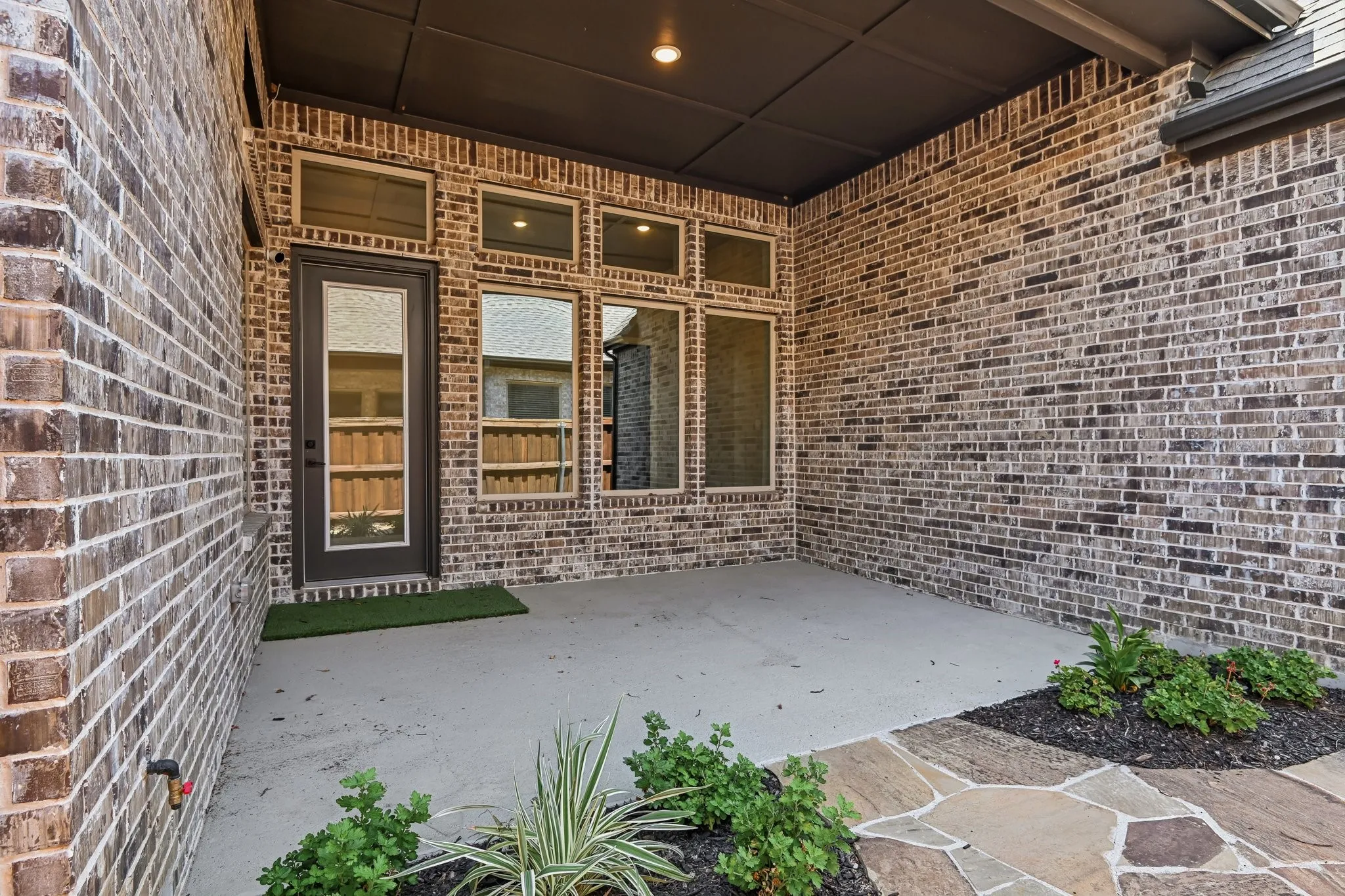 Single Family Residence For Sale in Tarrant County , 4817 Forest Crest Parkway, Arlington, Texas 76005, 2 Bedroom, 2 Bathroom, 2 Garage spaces, 1,835 Sqft, built in 2024, mls#21313086, Real Estate Agent in Arlington, Homes For Sale in Tarrant county, Homes For Sale in Arlington, Realtor in Arlington Texas, Real Estate Brokerage Independent Realty Texas, Luminita Cordes Realtor