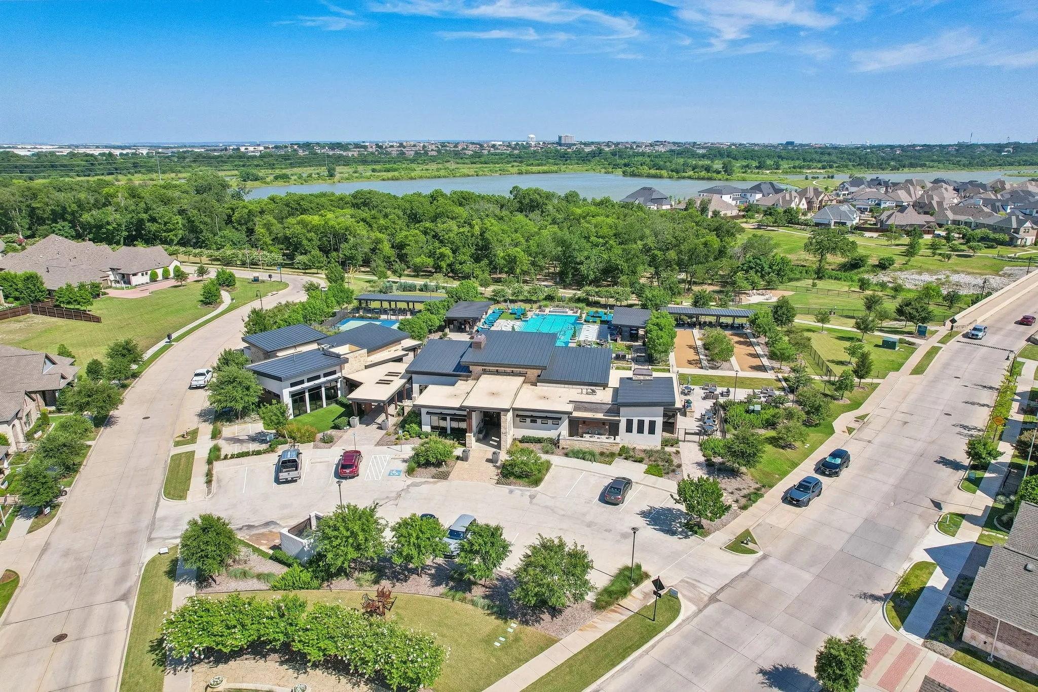 Single Family Residence For Sale in Tarrant County , 4817 Forest Crest Parkway, Arlington, Texas 76005, 2 Bedroom, 2 Bathroom, 2 Garage spaces, 1,835 Sqft, built in 2024, mls#21313086, Real Estate Agent in Arlington, Homes For Sale in Tarrant county, Homes For Sale in Arlington, Realtor in Arlington Texas, Real Estate Brokerage Independent Realty Texas, Luminita Cordes Realtor