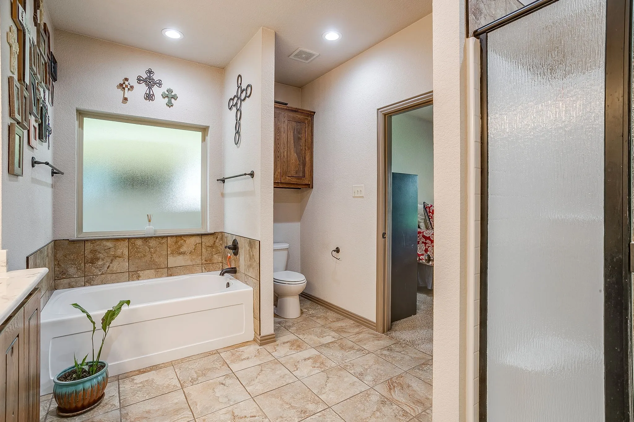 Single Family Residence For Sale in Parker County , 505 Double Tree Lane, Lipan, Texas 76462, 3 Bedroom, 2 Bathroom, Garage spaces, 1,500 Sqft, built in 2018, mls#21317168, Real Estate Agent in Lipan, Homes For Sale in Parker county, Homes For Sale in Lipan, Realtor in Lipan Texas, Real Estate Brokerage Independent Realty Texas, Luminita Cordes Realtor