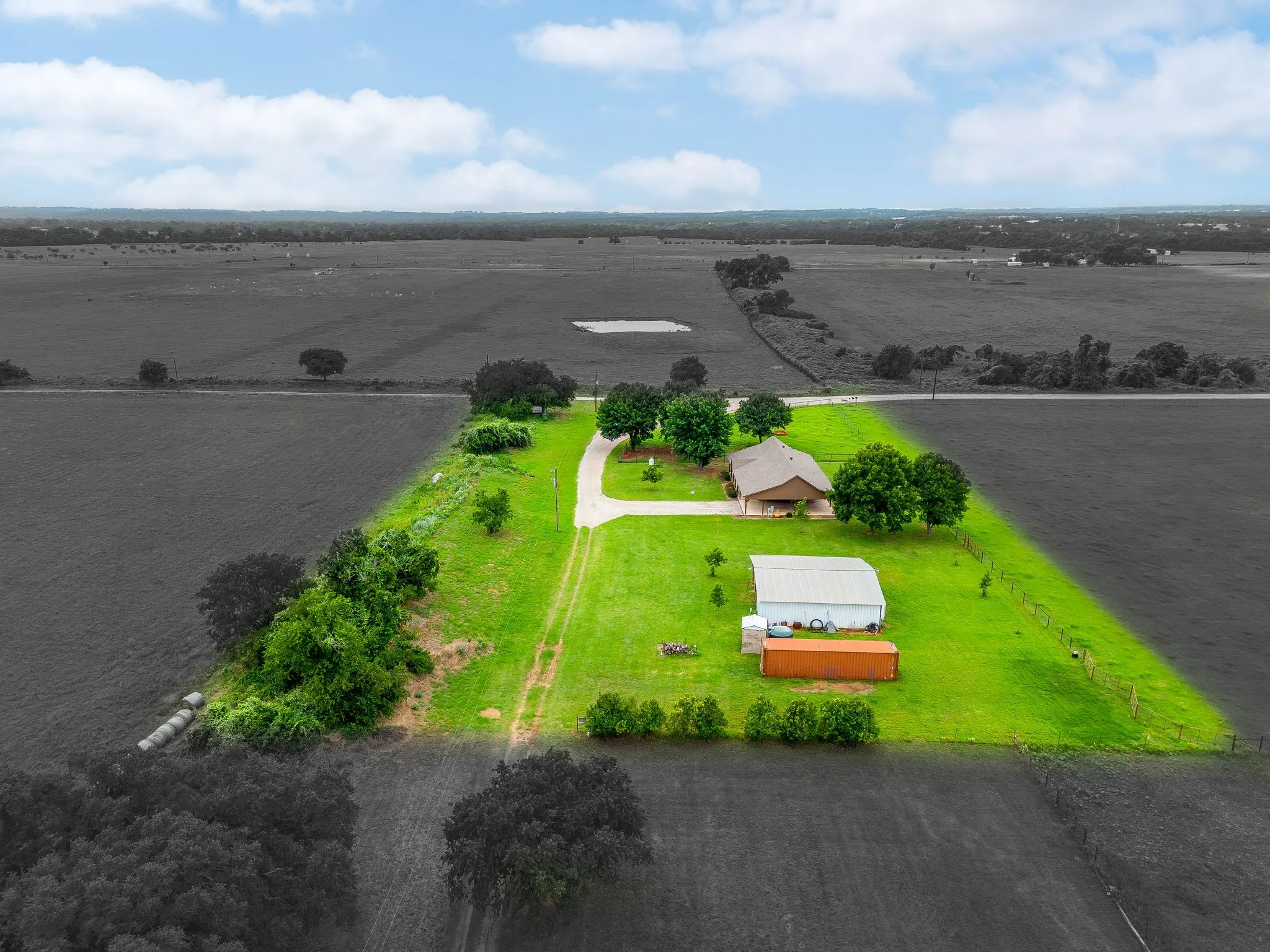 505 Double Tree Ln BROCK ISD!! #brocktx #brockamerica #acerage #barn #brockeagles #parkercountyrealestate #trees