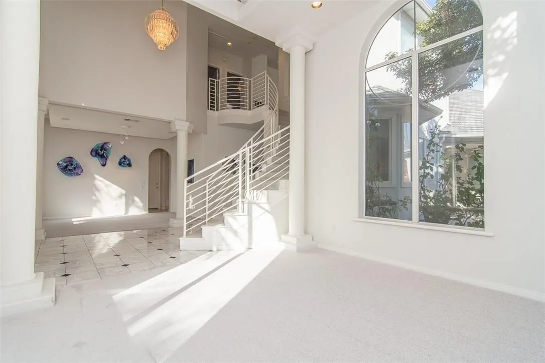 Single Family Residence For Rent in Collin County , 18007 Rock Branch Drive, Dallas, Texas 75287, 4 Bedrooms, 3 Bathrooms, 3 Garage spaces, 3,920 Sqft, built in 1996, Price $5,000, mls#21317133, Real Estate Agent in Dallas, Homes For Rent in Collin county, Homes For Rent in Dallas, Realtor in Dallas Texas, Real Estate Brokerage Independent Realty Texas, Luminita Cordes Realtor