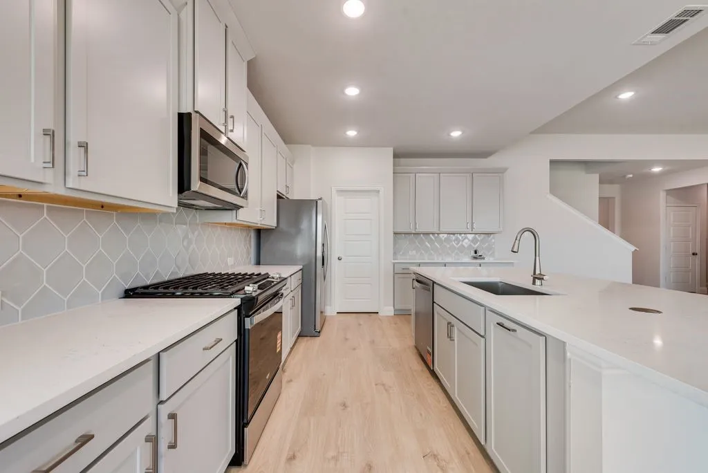 Single Family Residence For Sale in Tarrant County , 617 Marcus Lane, Crowley, Texas 76036, 4 Bedroom, 5 Bathroom, 2 Garage spaces, 3,017 Sqft, built in 2026, mls#21317271, Real Estate Agent in Crowley, Homes For Sale in Tarrant county, Homes For Sale in Crowley, Realtor in Crowley Texas, Real Estate Brokerage Independent Realty Texas, Luminita Cordes Realtor