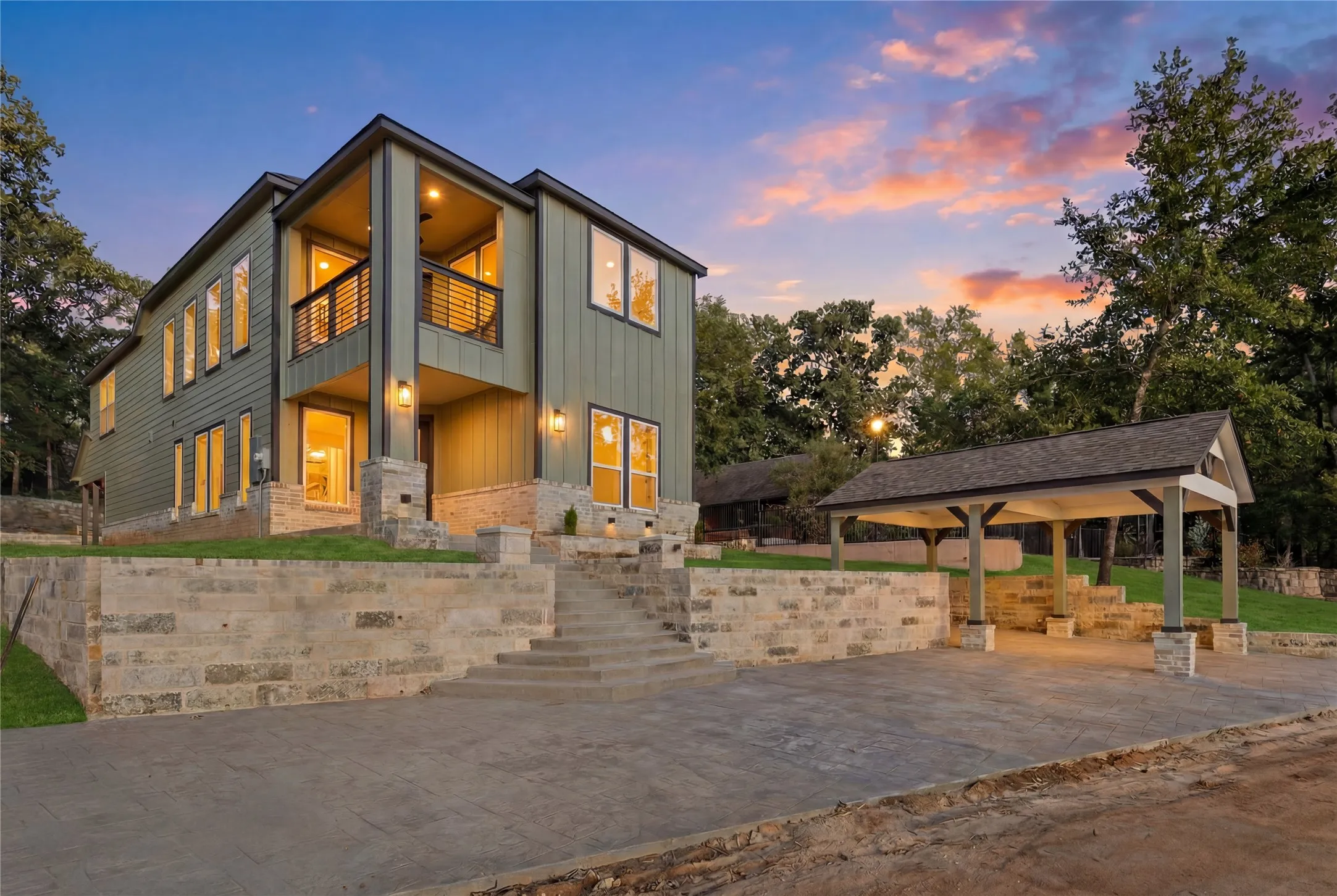 Single Family Residence For Sale in Henderson County , 2150 Lakeview Drive, Mabank, Texas 75156, 3 Bedroom, 4 Bathroom, Garage spaces, 2,800 Sqft, built in 2026, mls#21313452, Real Estate Agent in Mabank, Homes For Sale in Henderson county, Homes For Sale in Mabank, Realtor in Mabank Texas, Real Estate Brokerage Independent Realty Texas, Luminita Cordes Realtor