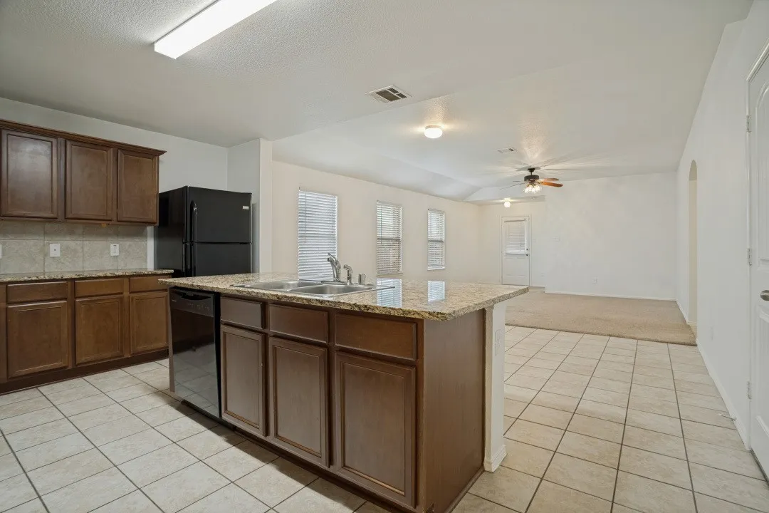 Single Family Residence For Rent in Collin County , 1106 Nickel Street, Princeton, Texas 75407, 4 Bedroom, 2 Bathroom, 2 Garage spaces, 1,891 Sqft, built in 2017, mls#21316953, Real Estate Agent in Princeton, Homes For Rent in Collin county, Homes For Rent in Princeton, Realtor in Princeton Texas, Real Estate Brokerage Independent Realty Texas, Luminita Cordes Realtor