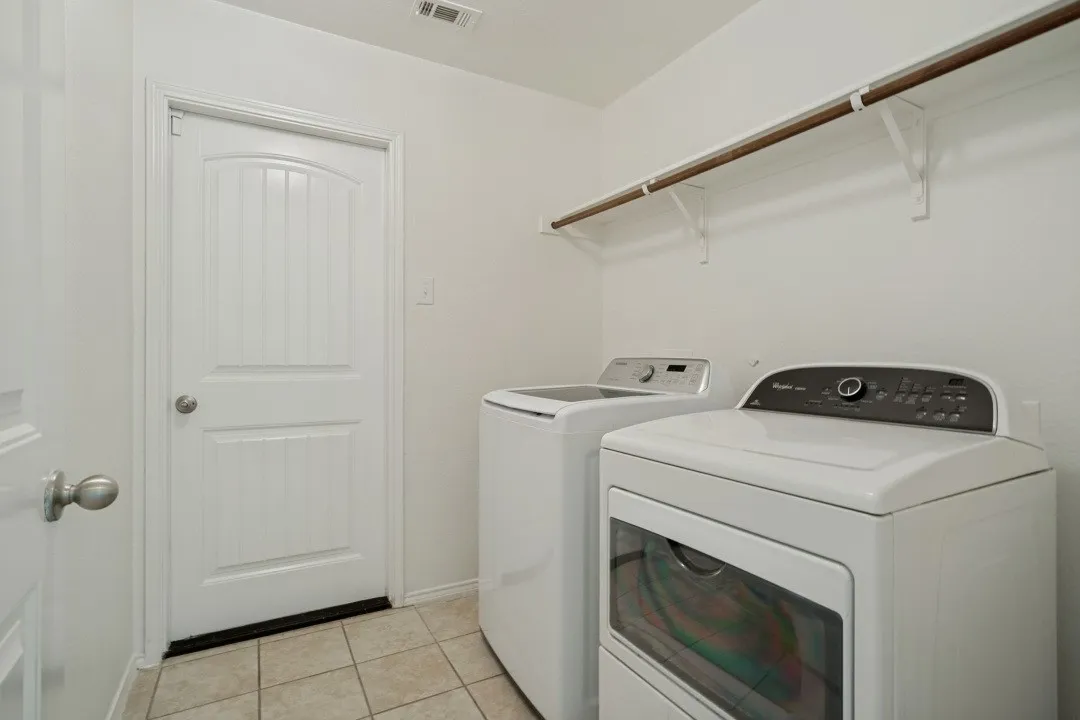 Single Family Residence For Rent in Collin County , 1106 Nickel Street, Princeton, Texas 75407, 4 Bedroom, 2 Bathroom, 2 Garage spaces, 1,891 Sqft, built in 2017, mls#21316953, Real Estate Agent in Princeton, Homes For Rent in Collin county, Homes For Rent in Princeton, Realtor in Princeton Texas, Real Estate Brokerage Independent Realty Texas, Luminita Cordes Realtor