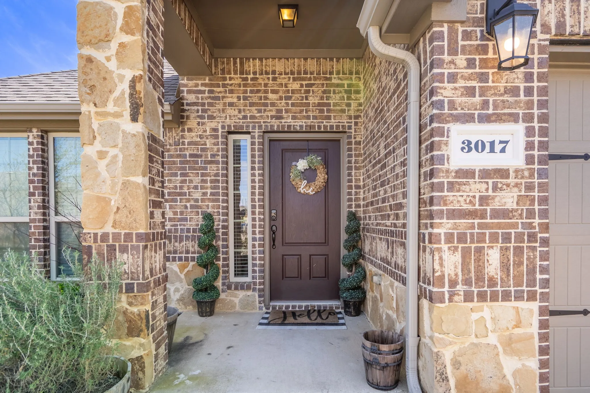 Single Family Residence For Rent in Kaufman County , 3017 Maverick Drive, Forney, Texas 75126, 4 Bedroom, 2 Bathroom, 2 Garage spaces, 2,032 Sqft, built in 2017, mls#21314081, Real Estate Agent in Forney, Homes For Rent in Kaufman county, Homes For Rent in Forney, Realtor in Forney Texas, Real Estate Brokerage Independent Realty Texas, Luminita Cordes Realtor