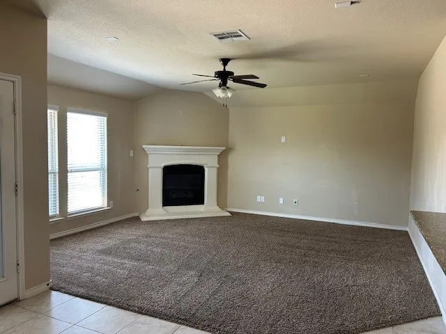 Single Family Residence For Rent in Kaufman County , 3017 Maverick Drive, Forney, Texas 75126, 4 Bedroom, 2 Bathroom, 2 Garage spaces, 2,032 Sqft, built in 2017, mls#21314081, Real Estate Agent in Forney, Homes For Rent in Kaufman county, Homes For Rent in Forney, Realtor in Forney Texas, Real Estate Brokerage Independent Realty Texas, Luminita Cordes Realtor