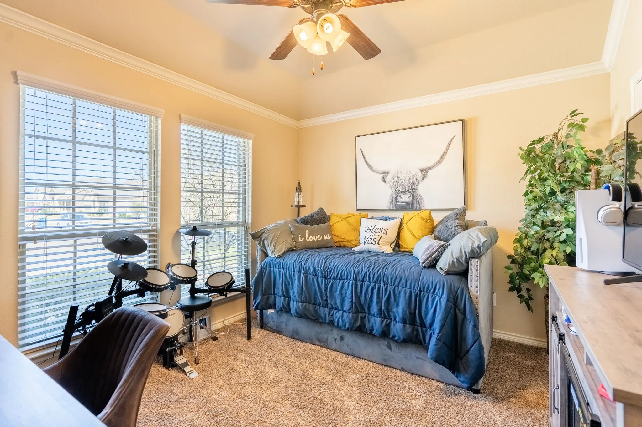 Single Family Residence For Rent in Kaufman County , 3017 Maverick Drive, Forney, Texas 75126, 4 Bedroom, 2 Bathroom, 2 Garage spaces, 2,032 Sqft, built in 2017, mls#21314081, Real Estate Agent in Forney, Homes For Rent in Kaufman county, Homes For Rent in Forney, Realtor in Forney Texas, Real Estate Brokerage Independent Realty Texas, Luminita Cordes Realtor