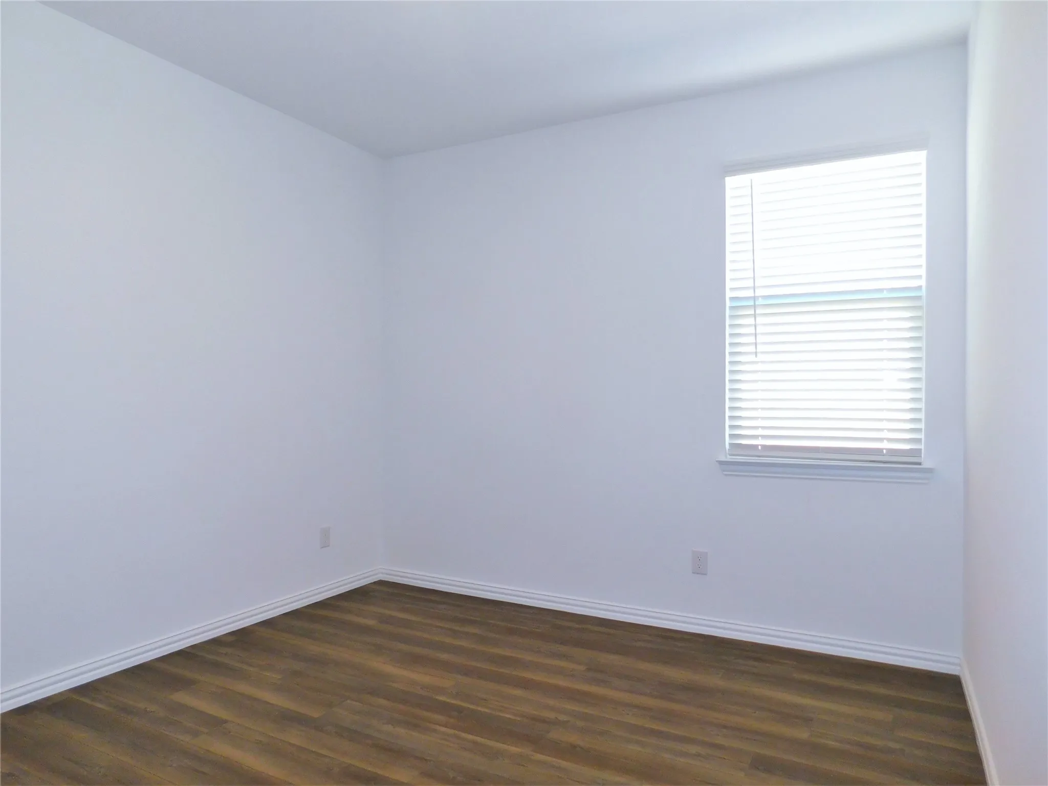 Single Family Residence For Rent in Denton County , 1624 Da Vinci Drive, Little Elm, Texas 75068, 3 Bedroom, 2 Bathroom, 2 Garage spaces, 1,626 Sqft, built in 2021, mls#21317296, Real Estate Agent in Little Elm, Homes For Rent in Denton county, Homes For Rent in Little Elm, Realtor in Little Elm Texas, Real Estate Brokerage Independent Realty Texas, Luminita Cordes Realtor