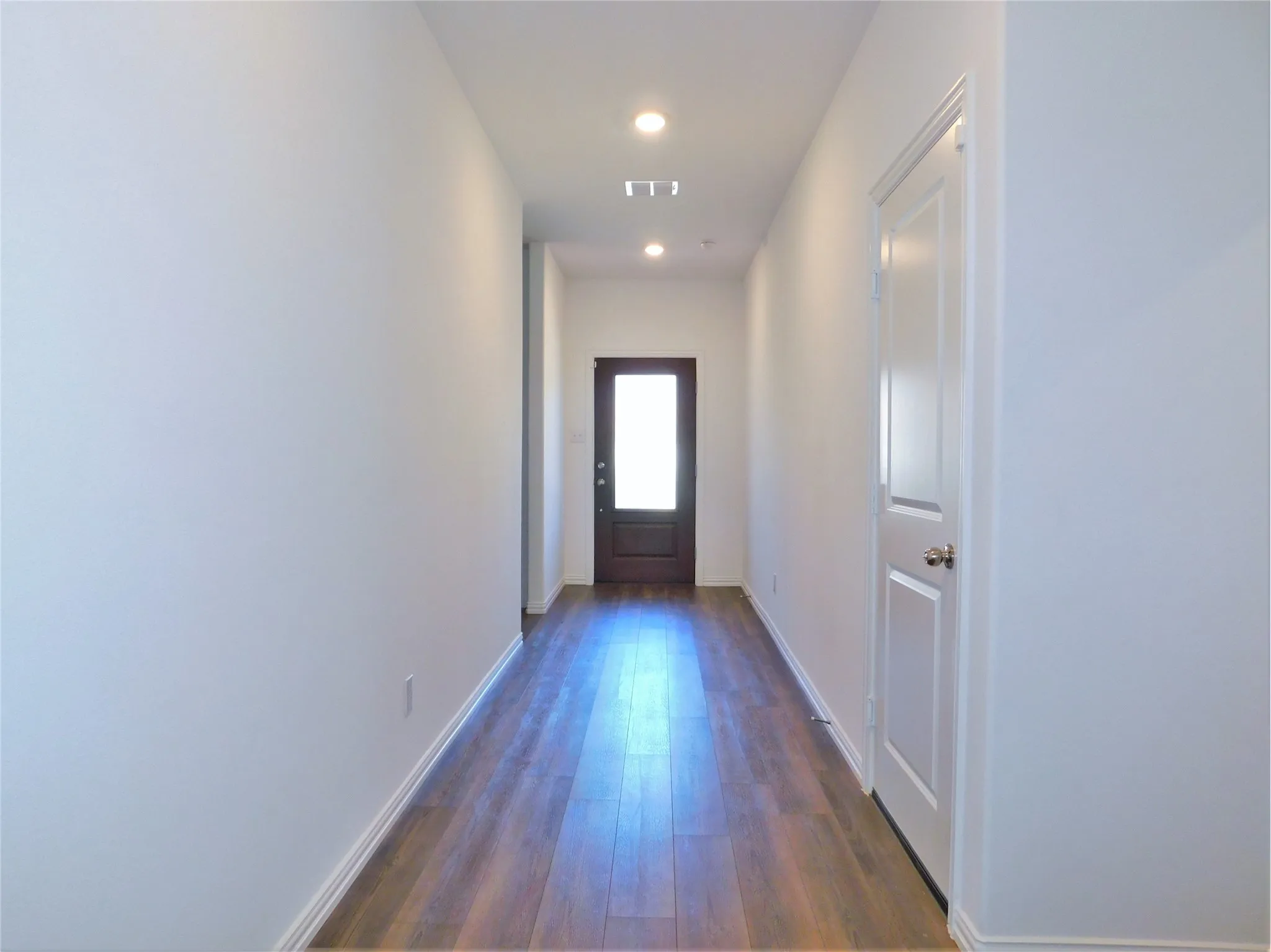 Single Family Residence For Rent in Denton County , 1624 Da Vinci Drive, Little Elm, Texas 75068, 3 Bedroom, 2 Bathroom, 2 Garage spaces, 1,626 Sqft, built in 2021, mls#21317296, Real Estate Agent in Little Elm, Homes For Rent in Denton county, Homes For Rent in Little Elm, Realtor in Little Elm Texas, Real Estate Brokerage Independent Realty Texas, Luminita Cordes Realtor