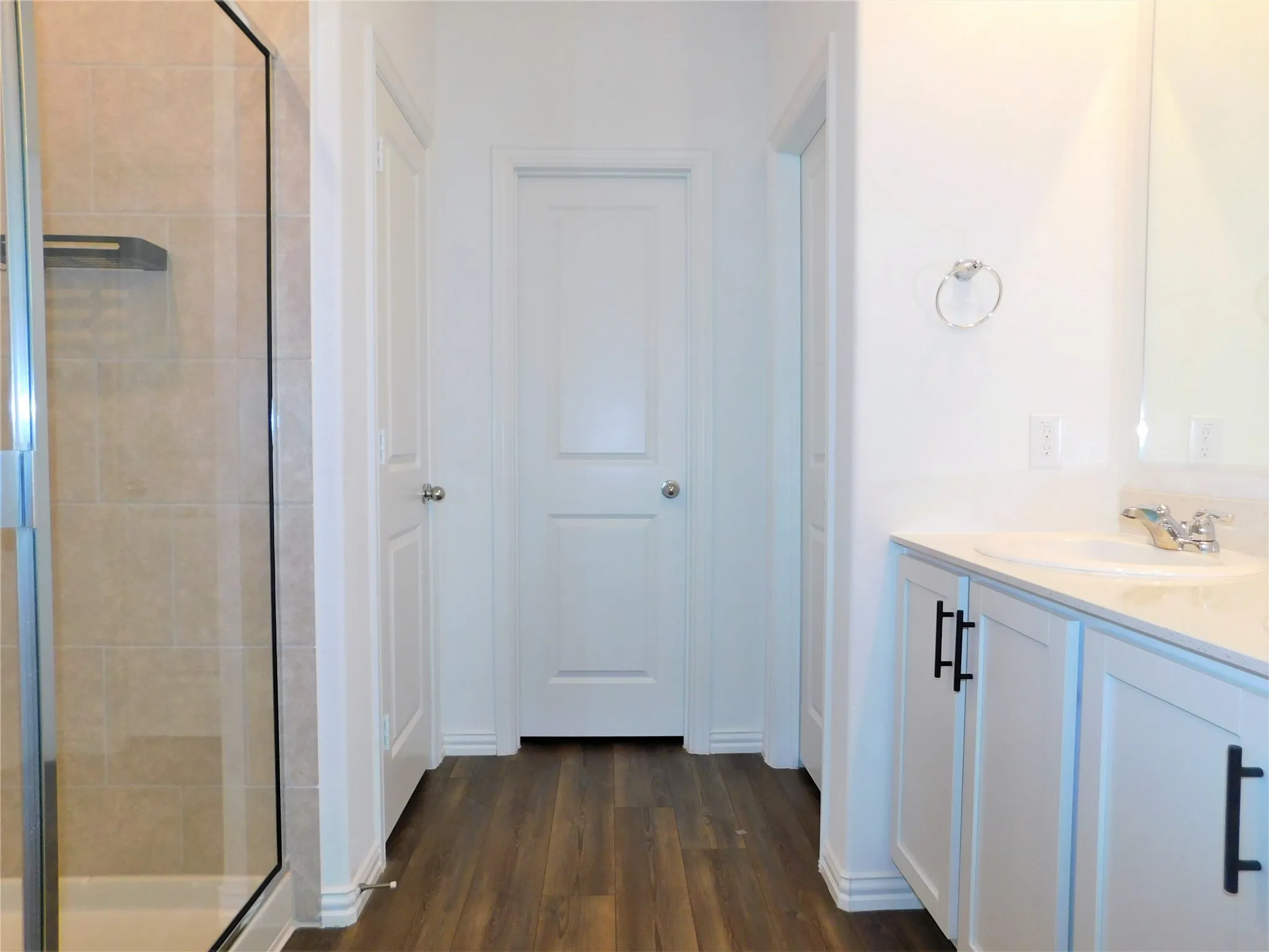 Single Family Residence For Rent in Denton County , 1624 Da Vinci Drive, Little Elm, Texas 75068, 3 Bedroom, 2 Bathroom, 2 Garage spaces, 1,626 Sqft, built in 2021, mls#21317296, Real Estate Agent in Little Elm, Homes For Rent in Denton county, Homes For Rent in Little Elm, Realtor in Little Elm Texas, Real Estate Brokerage Independent Realty Texas, Luminita Cordes Realtor