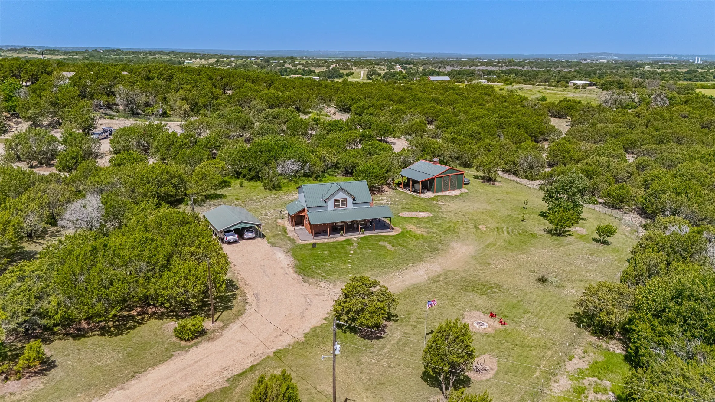 Single Family Residence For Sale in Hood County , 7744 Wd Court, Lipan, Texas 76462, 2 Bedroom, 3 Bathroom, Garage spaces, 1,584 Sqft, built in 2007, mls#21317353, Real Estate Agent in Lipan, Homes For Sale in Hood county, Homes For Sale in Lipan, Realtor in Lipan Texas, Real Estate Brokerage Independent Realty Texas, Luminita Cordes Realtor