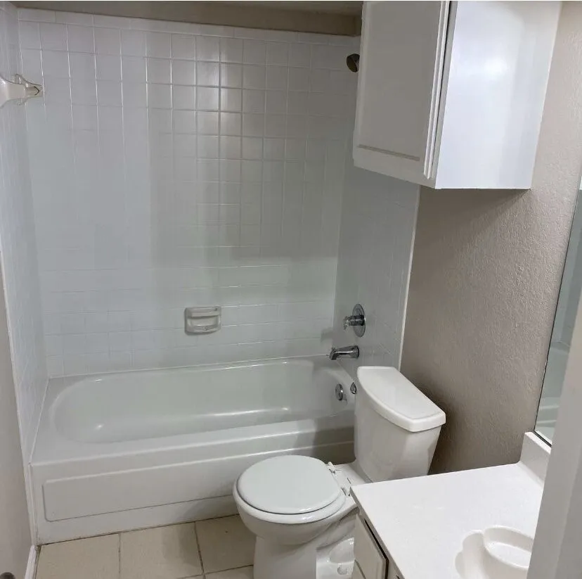 Single Family Residence For Sale in Dallas County , 5027 Clover Haven Street, Dallas, Texas 75227, 2 Bedroom, 2 Bathroom, 2 Garage spaces, 1,193 Sqft, built in 1986, mls#21317369, Real Estate Agent in Dallas, Homes For Sale in Dallas county, Homes For Sale in Dallas, Realtor in Dallas Texas, Real Estate Brokerage Independent Realty Texas, Luminita Cordes Realtor