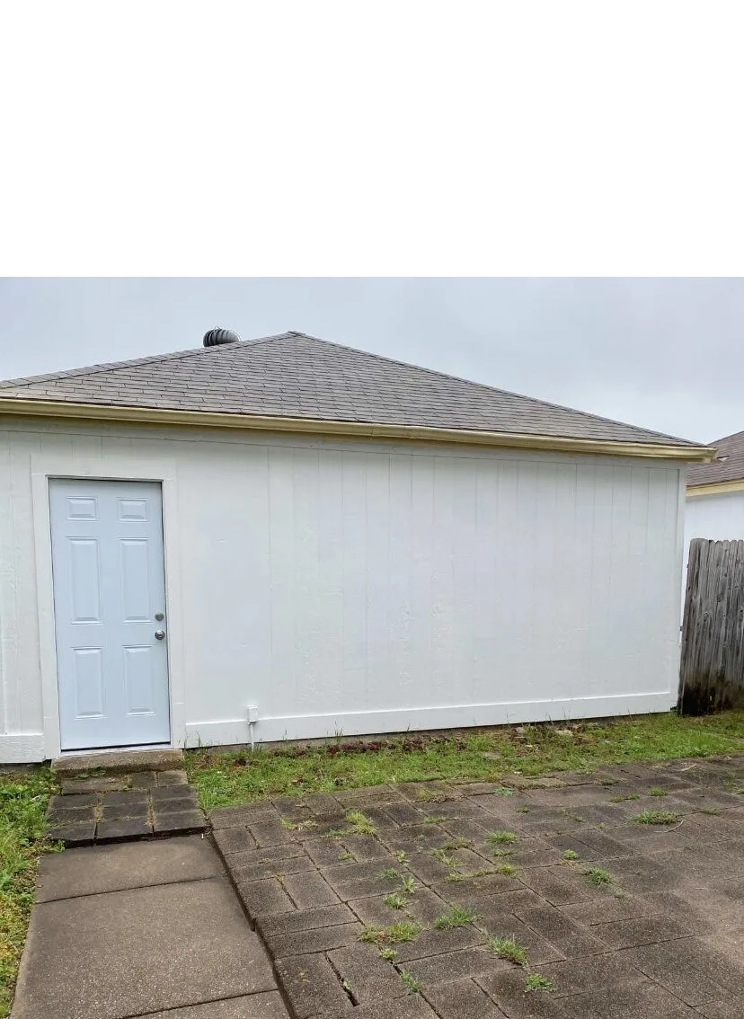 Single Family Residence For Sale in Dallas County , 5027 Clover Haven Street, Dallas, Texas 75227, 2 Bedroom, 2 Bathroom, 2 Garage spaces, 1,193 Sqft, built in 1986, mls#21317369, Real Estate Agent in Dallas, Homes For Sale in Dallas county, Homes For Sale in Dallas, Realtor in Dallas Texas, Real Estate Brokerage Independent Realty Texas, Luminita Cordes Realtor