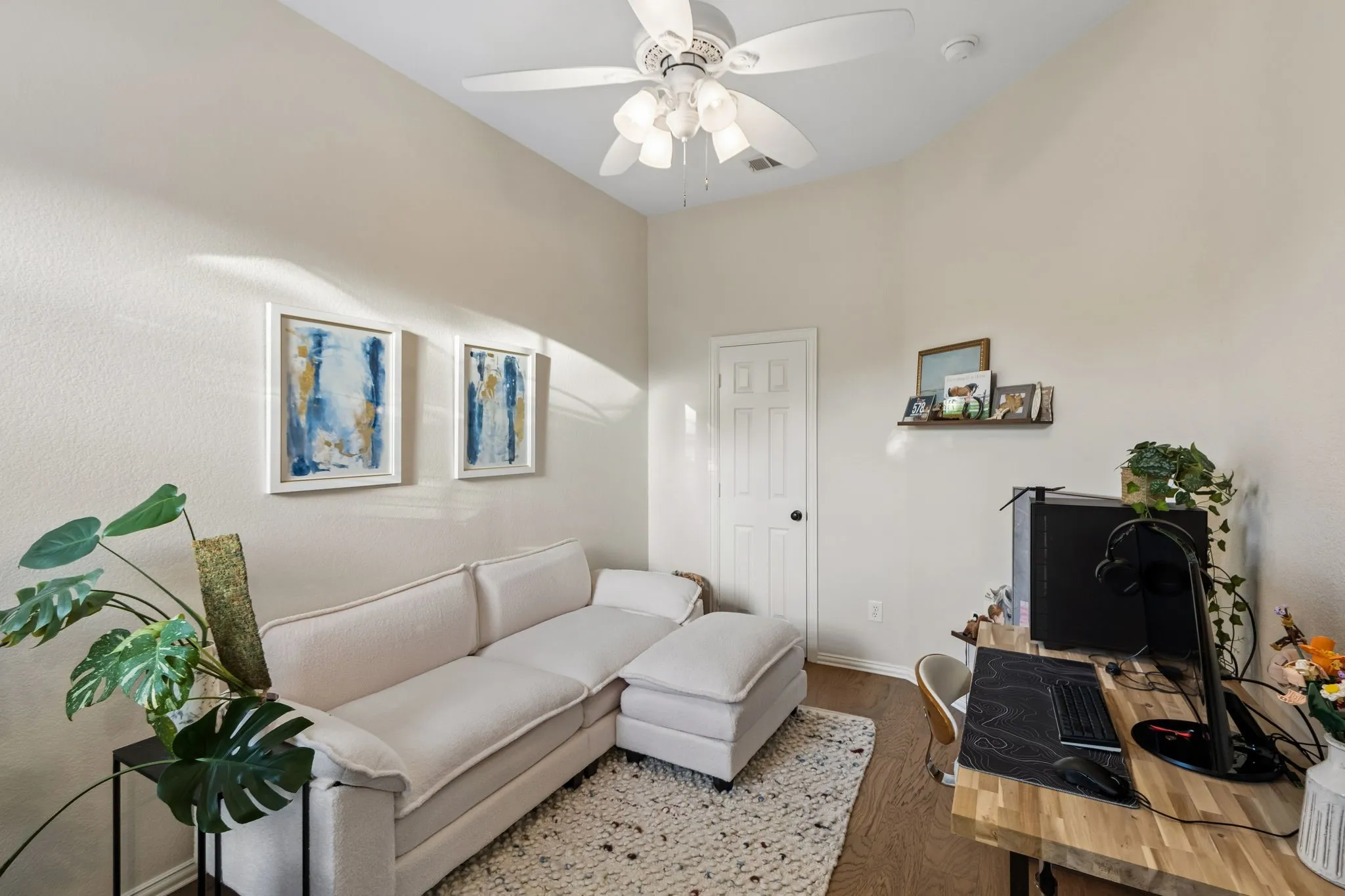 Single Family Residence For Sale in Tarrant County , 1427 Briar Meadow Drive, Keller, Texas 76248, 4 Bedroom, 4 Bathroom, 2 Garage spaces, 3,064 Sqft, built in 1995, mls#21316862, Real Estate Agent in Keller, Homes For Sale in Tarrant county, Homes For Sale in Keller, Realtor in Keller Texas, Real Estate Brokerage Independent Realty Texas, Luminita Cordes Realtor