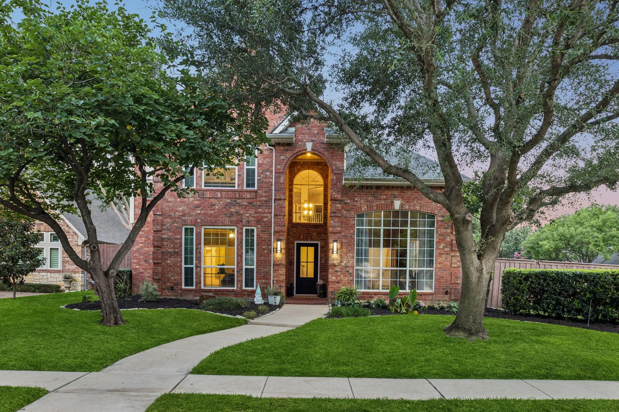 Single Family Residence For Sale in Tarrant County , 1427 Briar Meadow Drive, Keller, Texas 76248, 4 Bedroom, 4 Bathroom, 2 Garage spaces, 3,064 Sqft, built in 1995, mls#21316862, Real Estate Agent in Keller, Homes For Sale in Tarrant county, Homes For Sale in Keller, Realtor in Keller Texas, Real Estate Brokerage Independent Realty Texas, Luminita Cordes Realtor