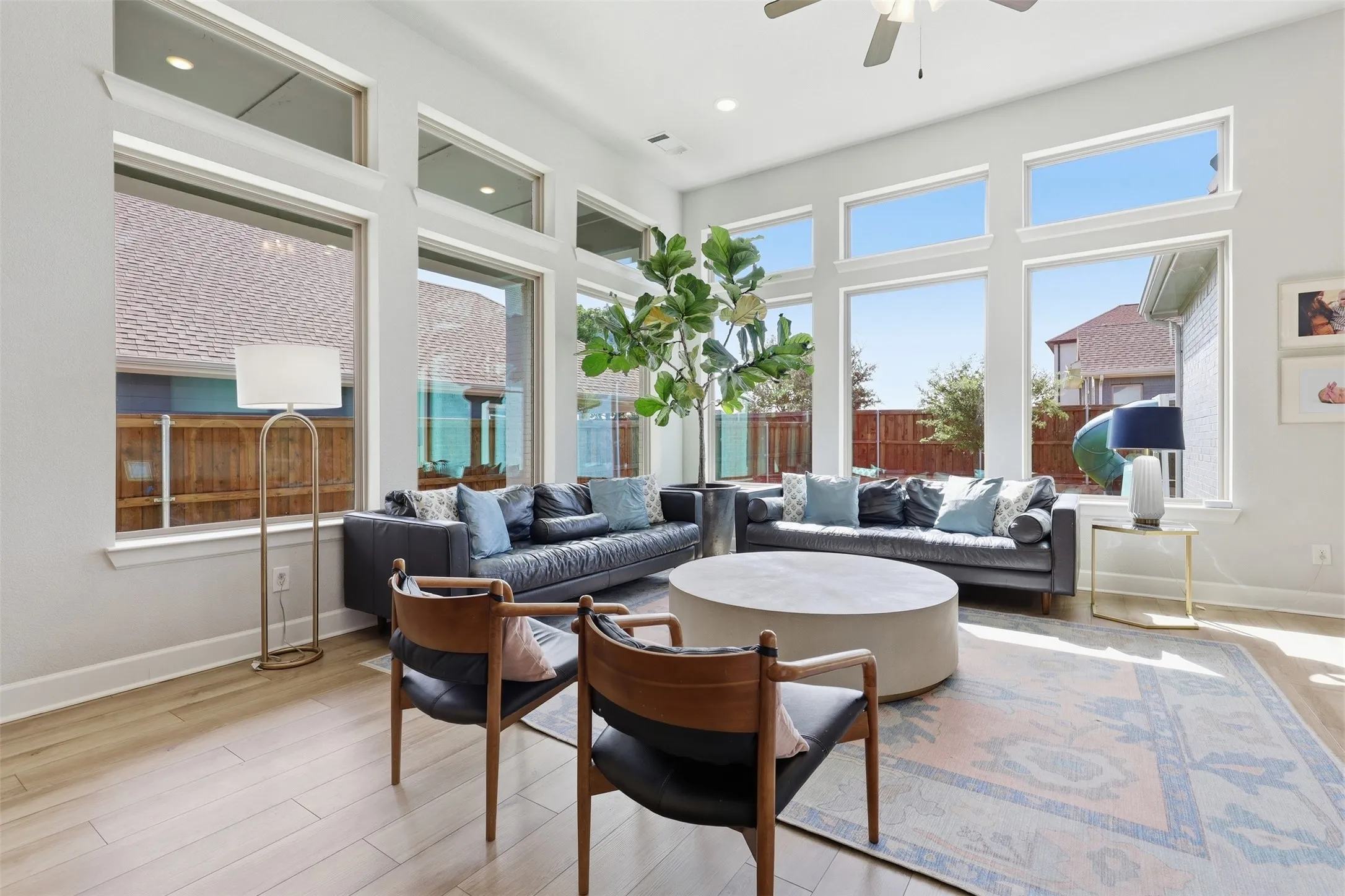 Single Family Residence For Sale in Parker County , 14017 Green Hook Road, Fort Worth, Texas 76008, 4 Bedroom, 4 Bathroom, 3 Garage spaces, 3,180 Sqft, built in 2019, mls#21317430, Real Estate Agent in Fort Worth, Homes For Sale in Parker county, Homes For Sale in Fort Worth, Realtor in Fort Worth Texas, Real Estate Brokerage Independent Realty Texas, Luminita Cordes Realtor