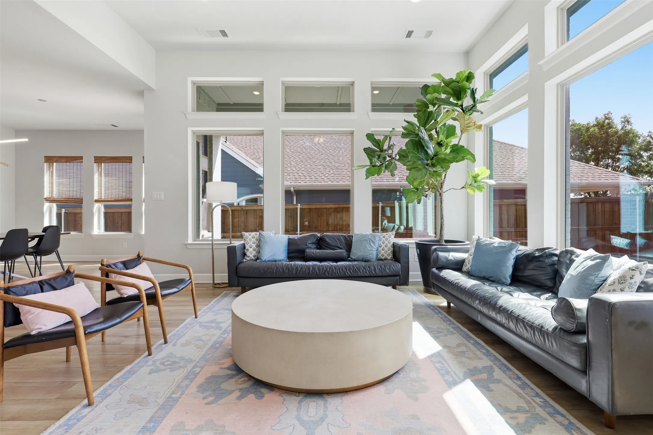 Single Family Residence For Sale in Parker County , 14017 Green Hook Road, Fort Worth, Texas 76008, 4 Bedroom, 4 Bathroom, 3 Garage spaces, 3,180 Sqft, built in 2019, mls#21317430, Real Estate Agent in Fort Worth, Homes For Sale in Parker county, Homes For Sale in Fort Worth, Realtor in Fort Worth Texas, Real Estate Brokerage Independent Realty Texas, Luminita Cordes Realtor