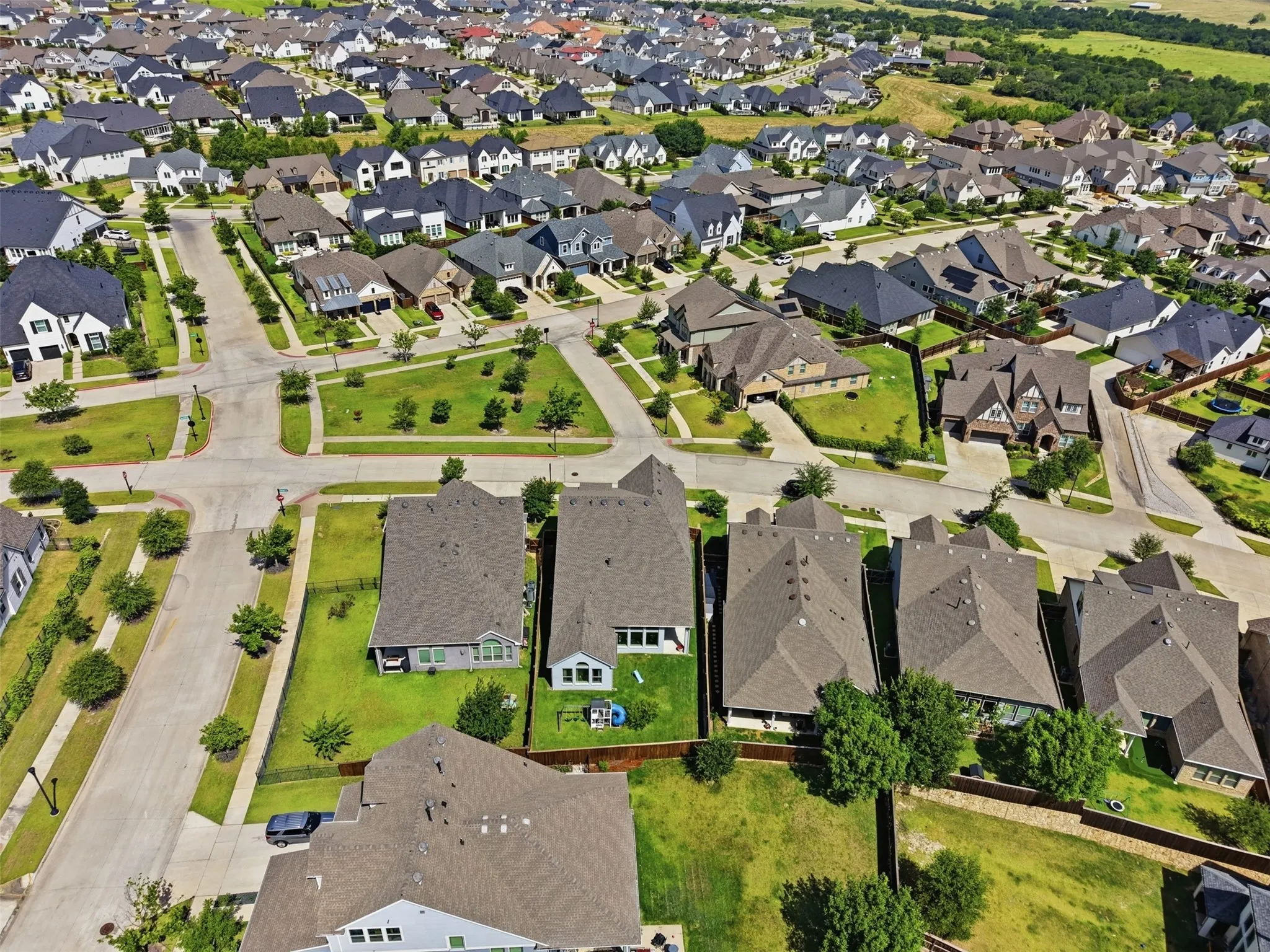 Single Family Residence For Sale in Parker County , 14017 Green Hook Road, Fort Worth, Texas 76008, 4 Bedroom, 4 Bathroom, 3 Garage spaces, 3,180 Sqft, built in 2019, mls#21317430, Real Estate Agent in Fort Worth, Homes For Sale in Parker county, Homes For Sale in Fort Worth, Realtor in Fort Worth Texas, Real Estate Brokerage Independent Realty Texas, Luminita Cordes Realtor