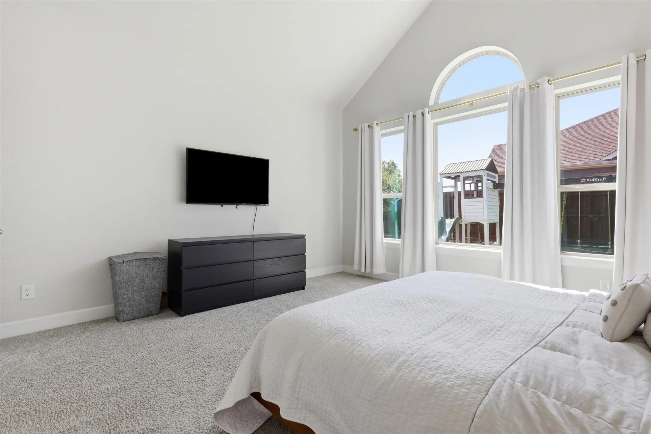 Single Family Residence For Sale in Parker County , 14017 Green Hook Road, Fort Worth, Texas 76008, 4 Bedroom, 4 Bathroom, 3 Garage spaces, 3,180 Sqft, built in 2019, mls#21317430, Real Estate Agent in Fort Worth, Homes For Sale in Parker county, Homes For Sale in Fort Worth, Realtor in Fort Worth Texas, Real Estate Brokerage Independent Realty Texas, Luminita Cordes Realtor