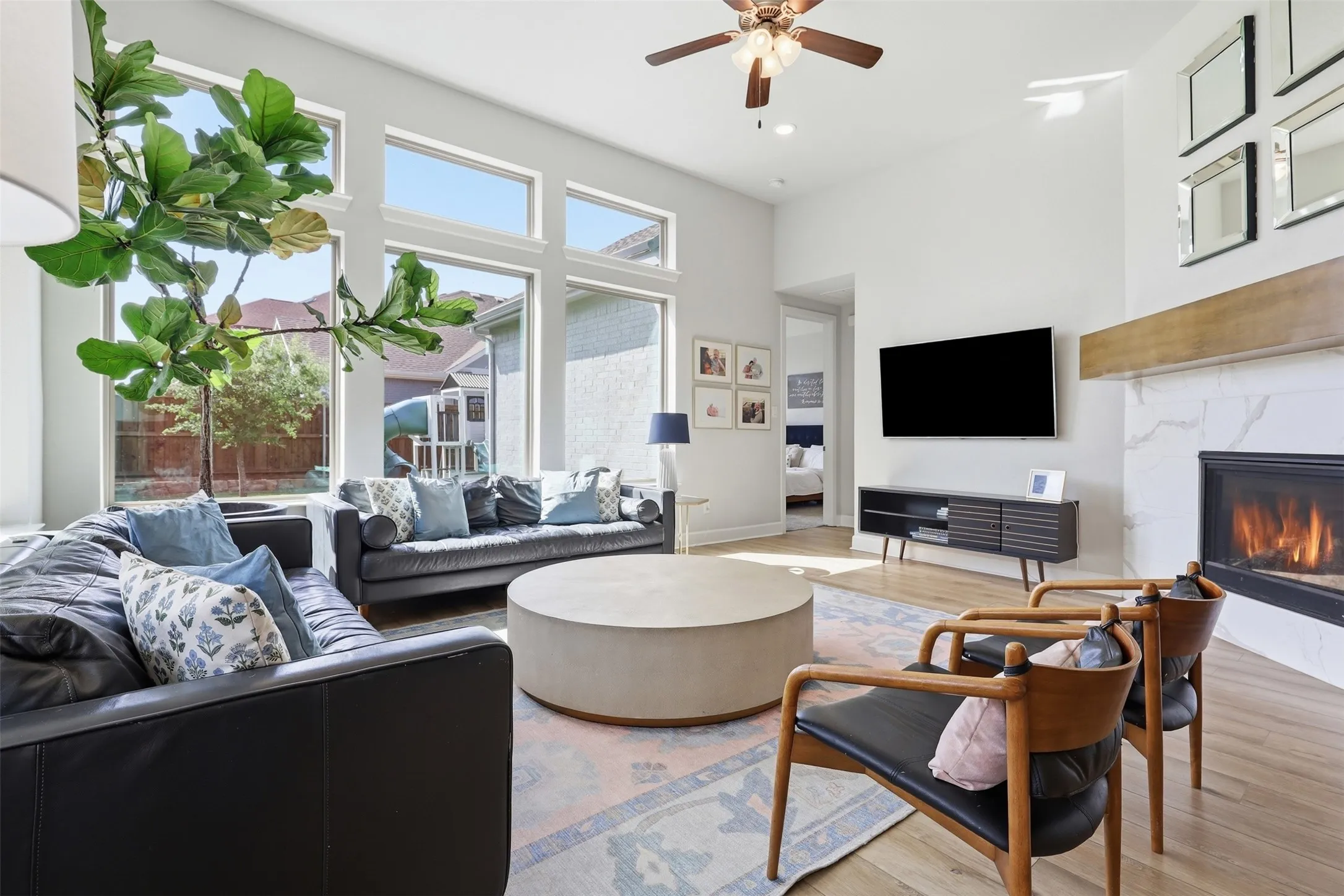 Single Family Residence For Sale in Parker County , 14017 Green Hook Road, Fort Worth, Texas 76008, 4 Bedroom, 4 Bathroom, 3 Garage spaces, 3,180 Sqft, built in 2019, mls#21317430, Real Estate Agent in Fort Worth, Homes For Sale in Parker county, Homes For Sale in Fort Worth, Realtor in Fort Worth Texas, Real Estate Brokerage Independent Realty Texas, Luminita Cordes Realtor